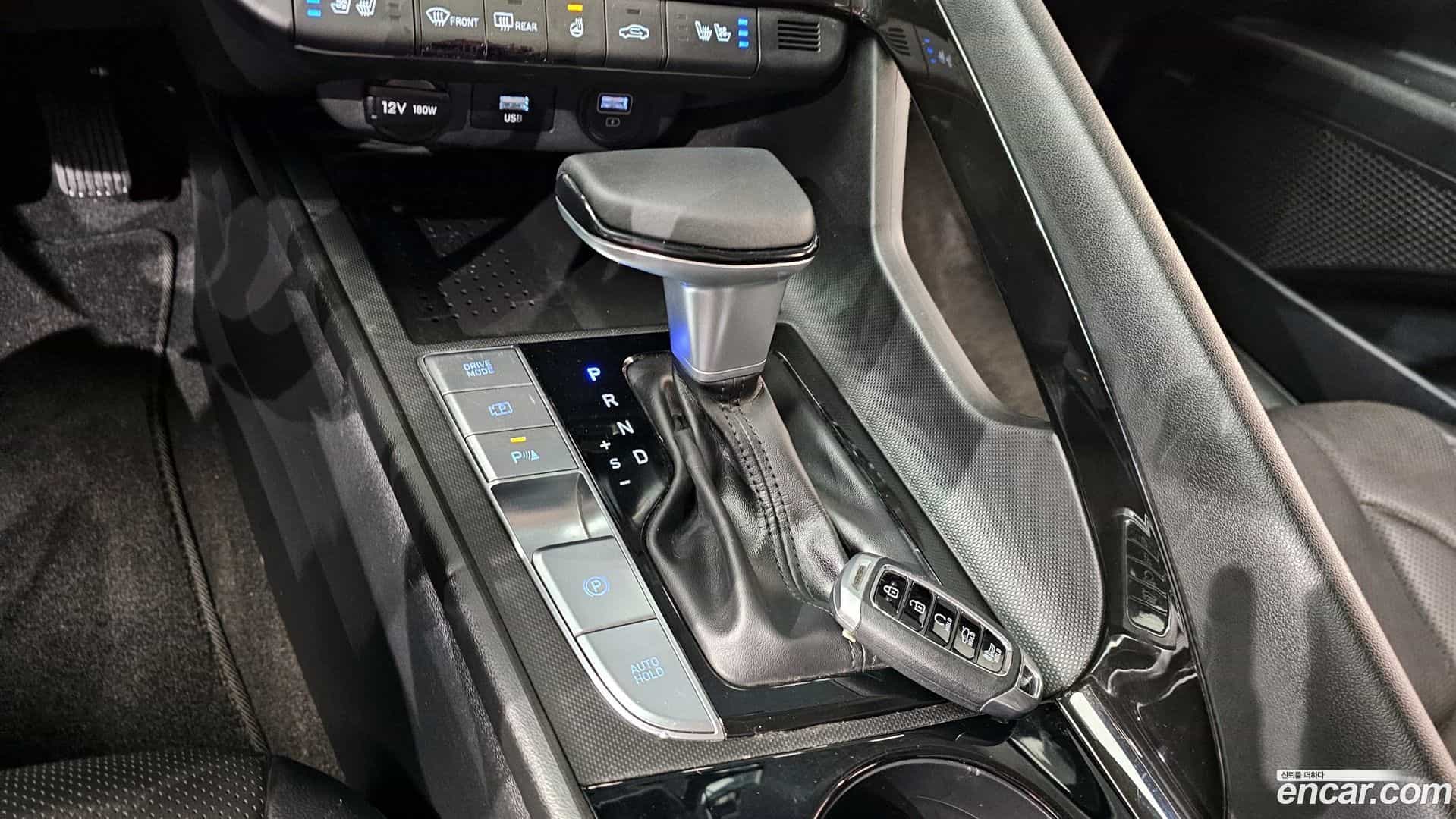 AVANTE Hyundai 2021.6-INNER-009