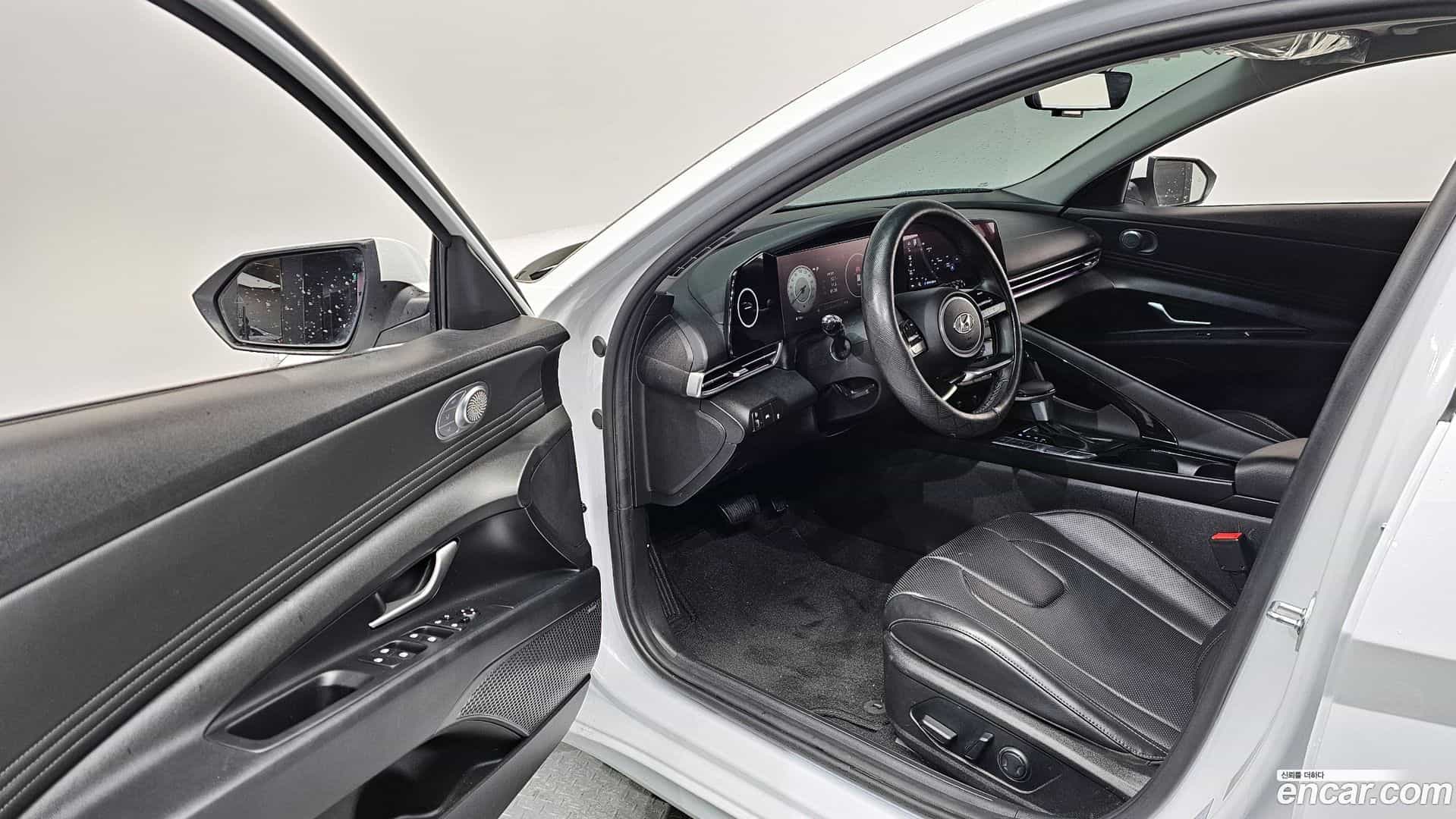 AVANTE Hyundai 2021.6-INNER-010