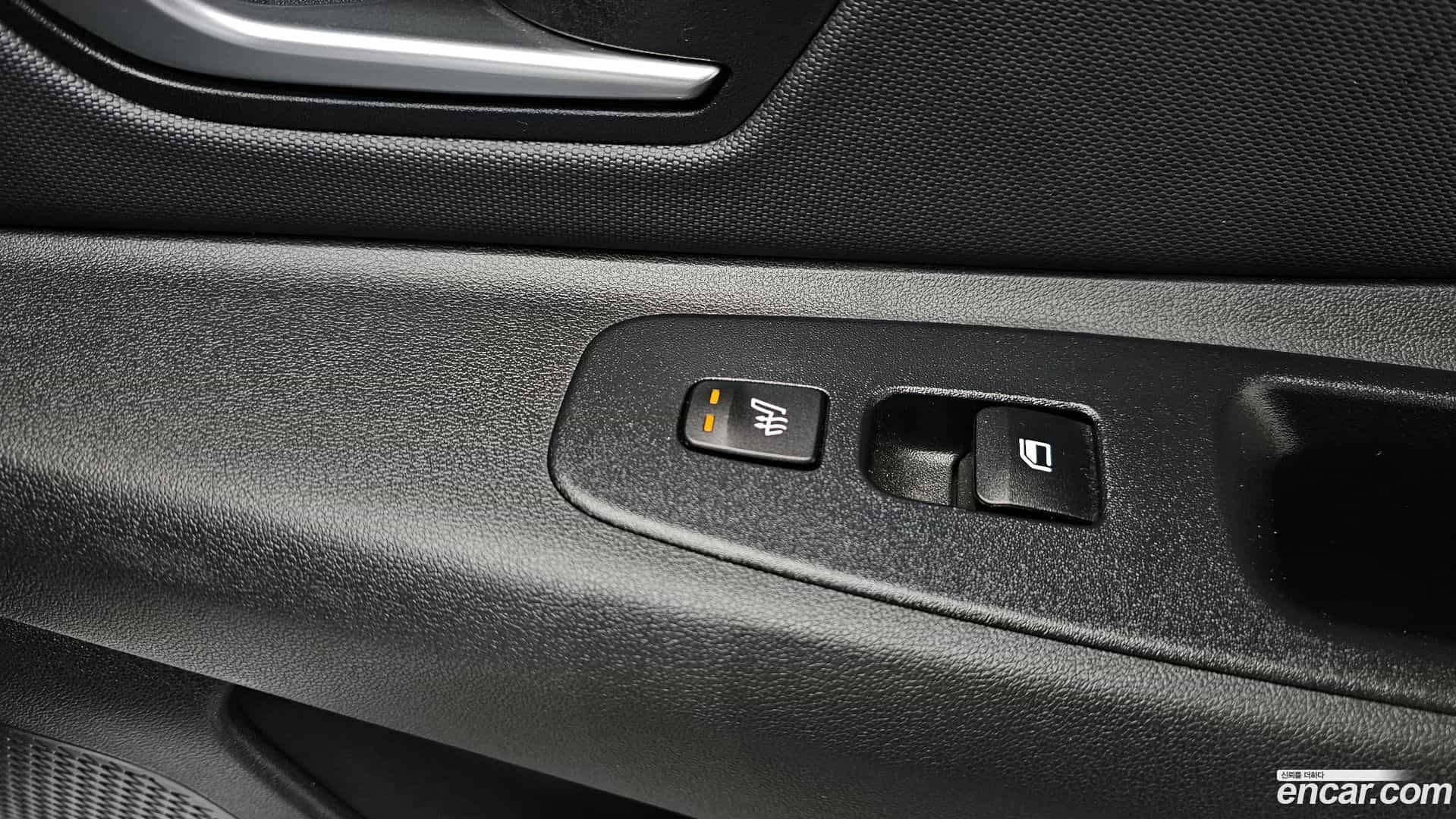 AVANTE Hyundai 2021.6-OPTION-022