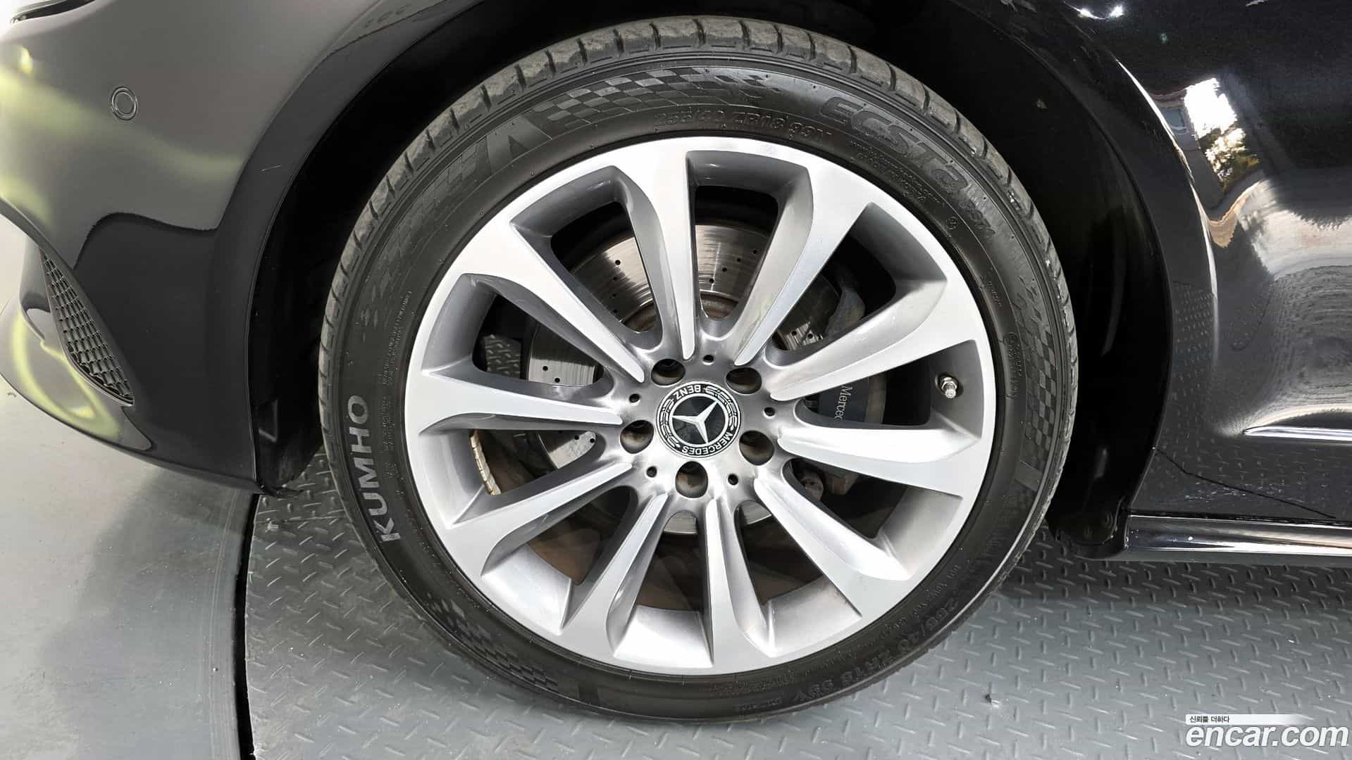 CLS-Class Mercedes-Benz 2017.4-OUTER-005