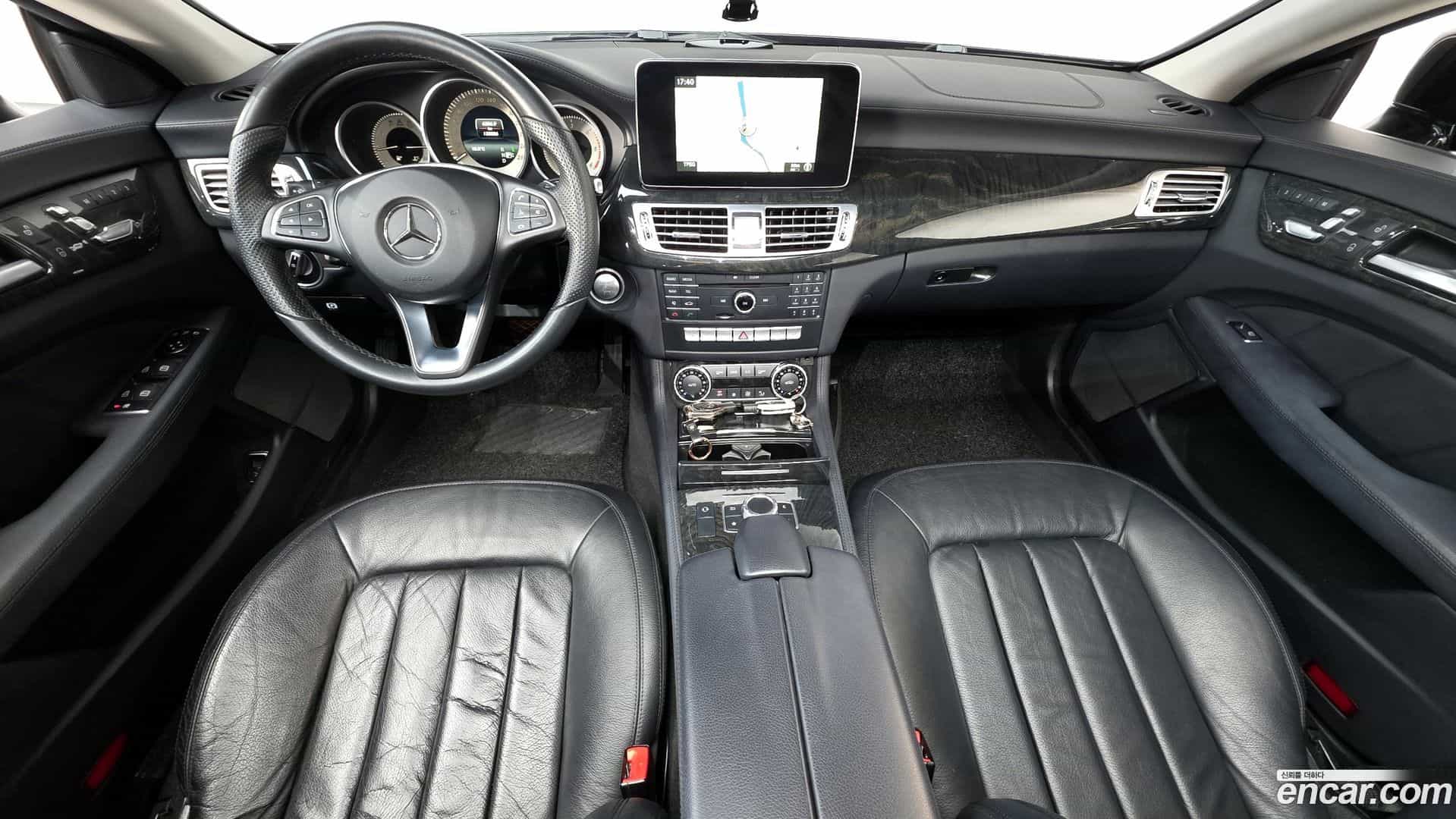 CLS-Class Mercedes-Benz 2017.4-INNER-007