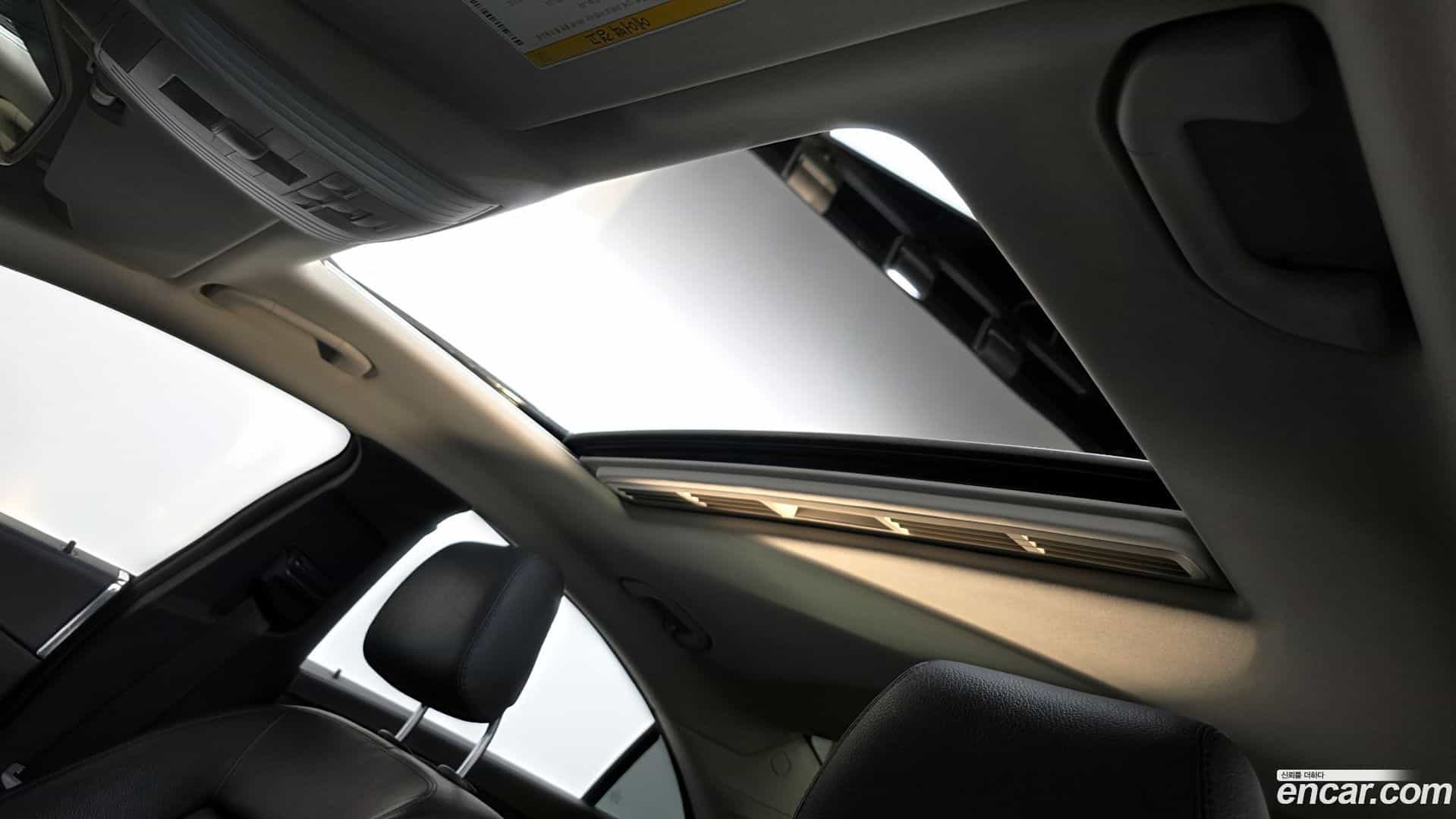 CLS-Class Mercedes-Benz 2017.4-OPTION-021