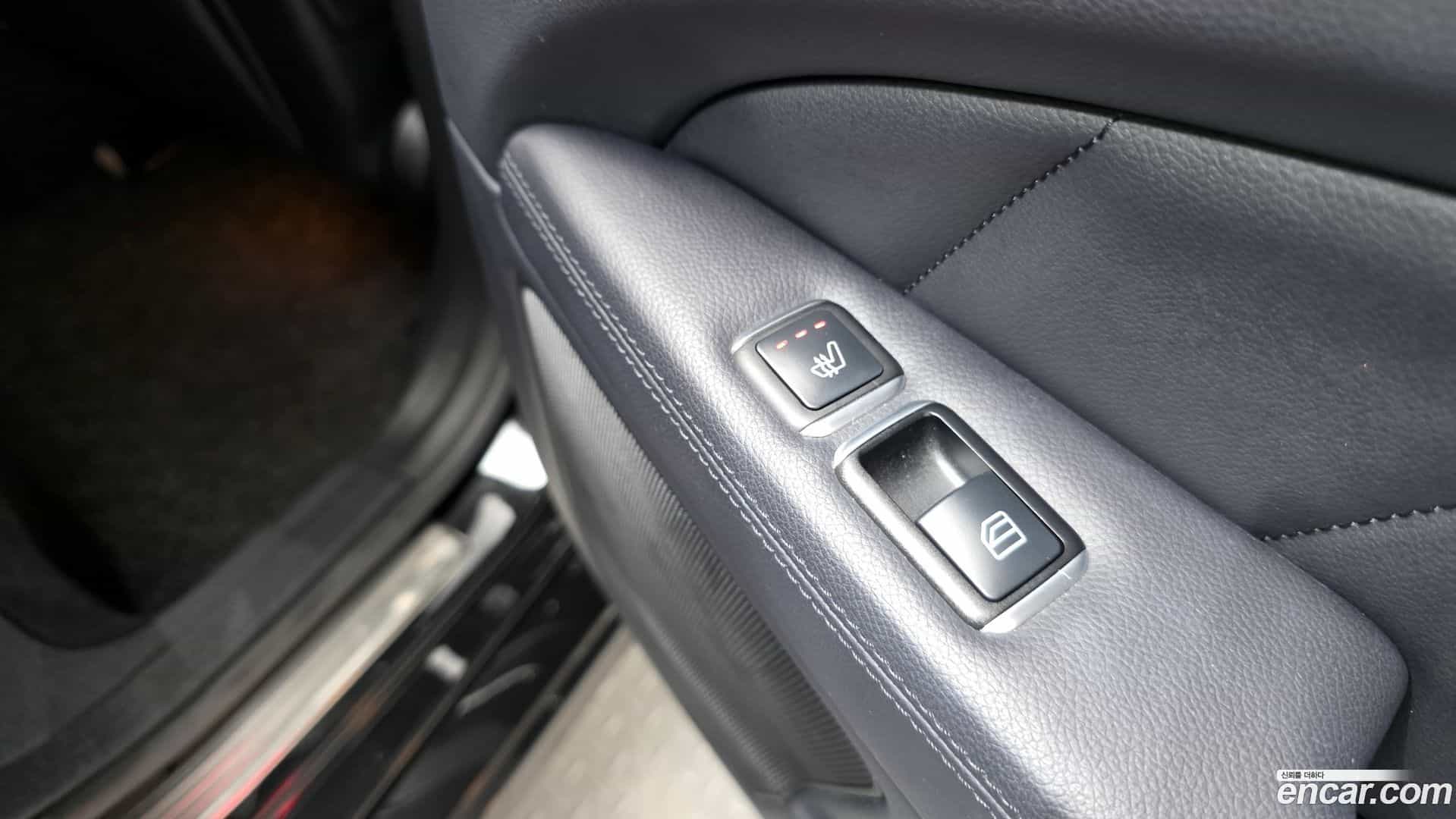 CLS-Class Mercedes-Benz 2017.4-OPTION-024