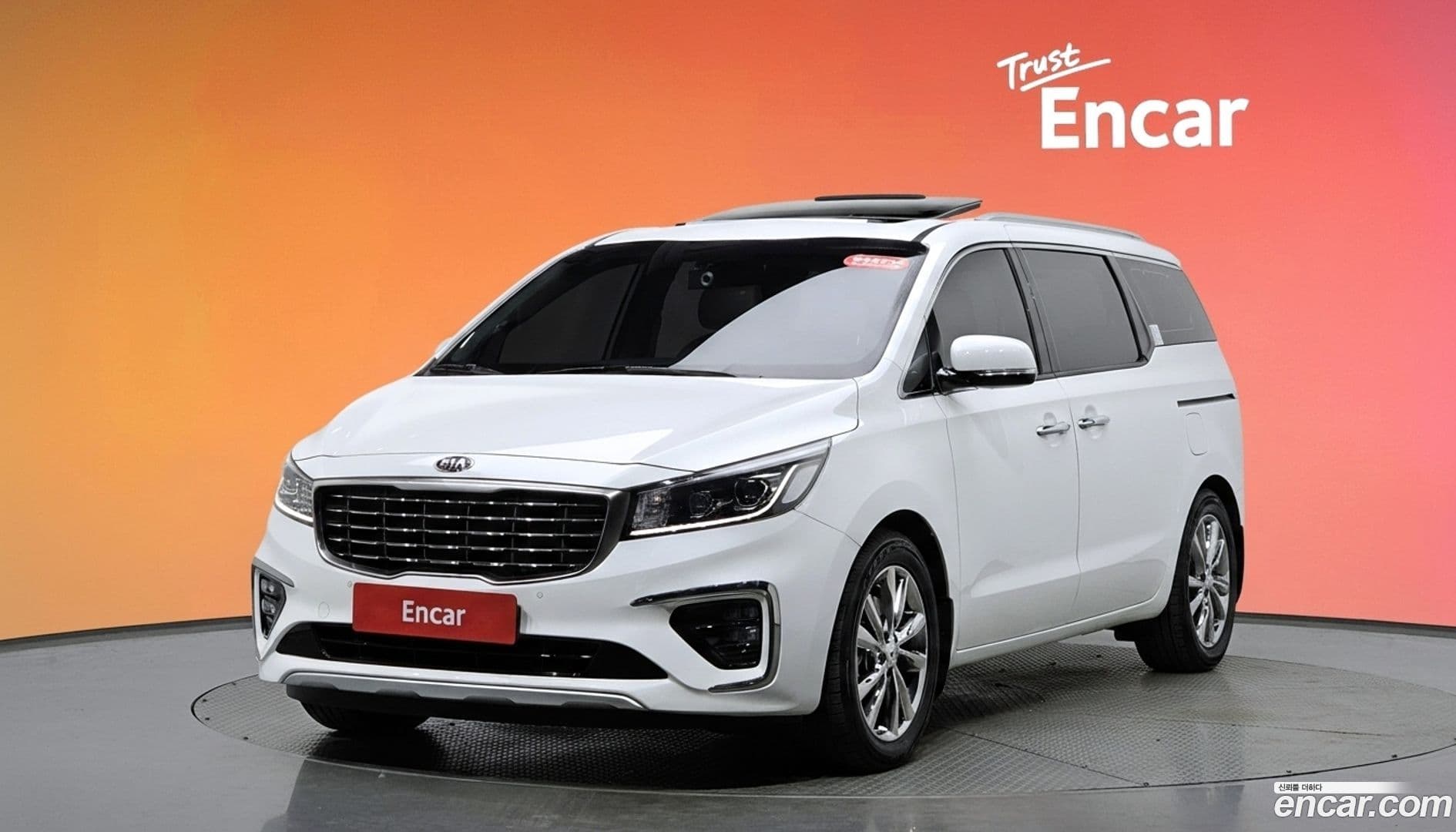 Main__Slider__Photo:Canival Kia 2018.10-0