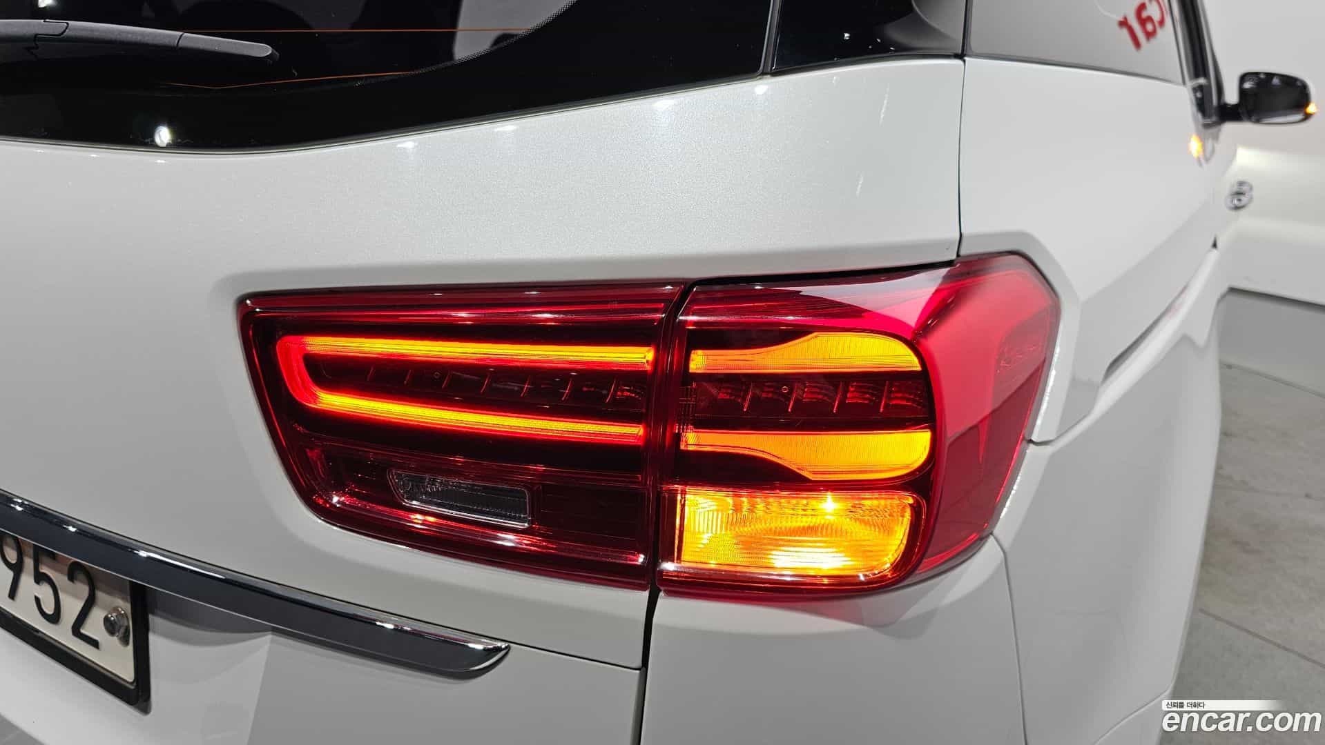 Canival Kia 2018.10-OUTER-033