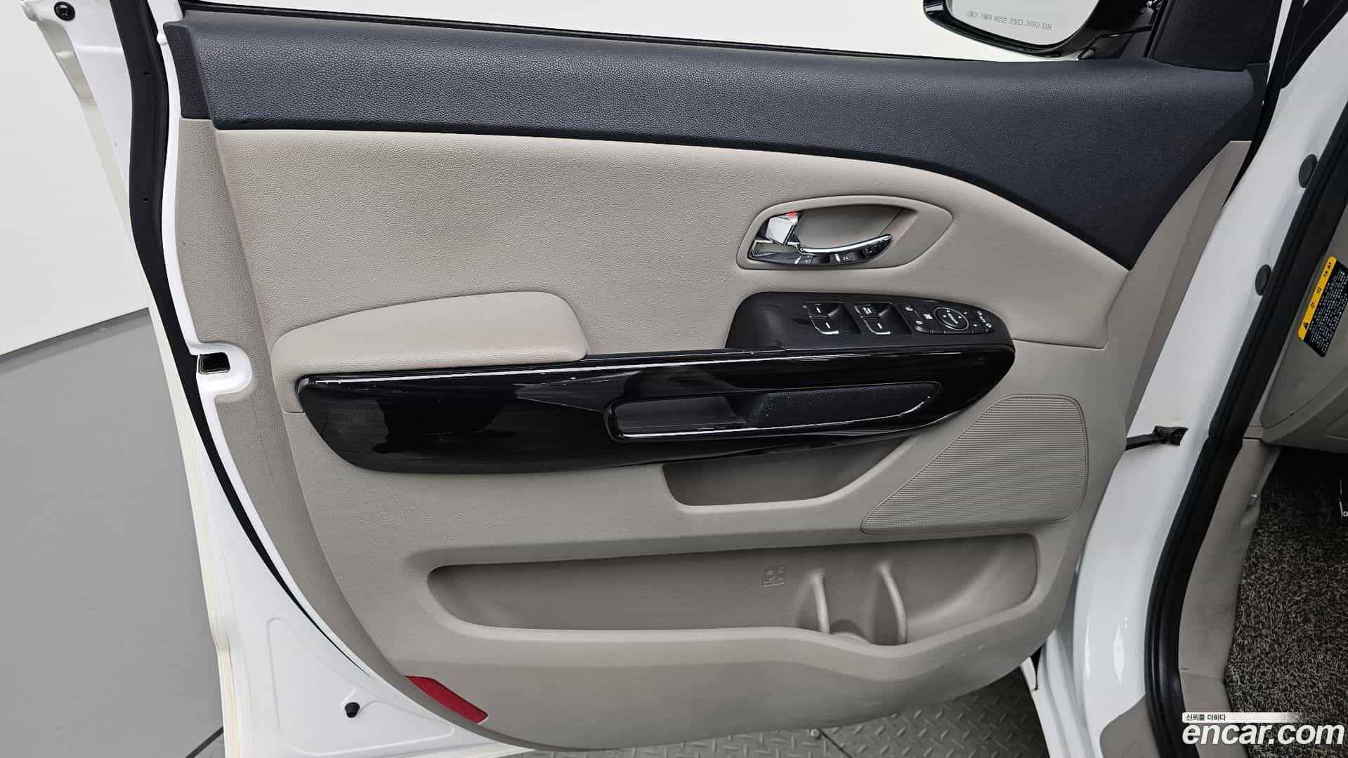 Canival Kia 2018.10-INNER-034