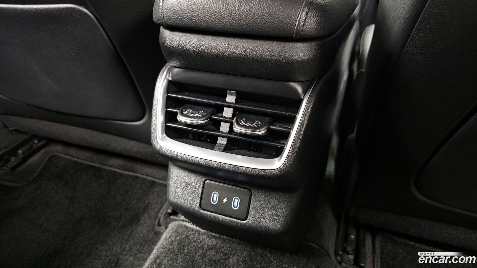Main__Slider__Photo:Grandeur Hyundai 2023.1-17