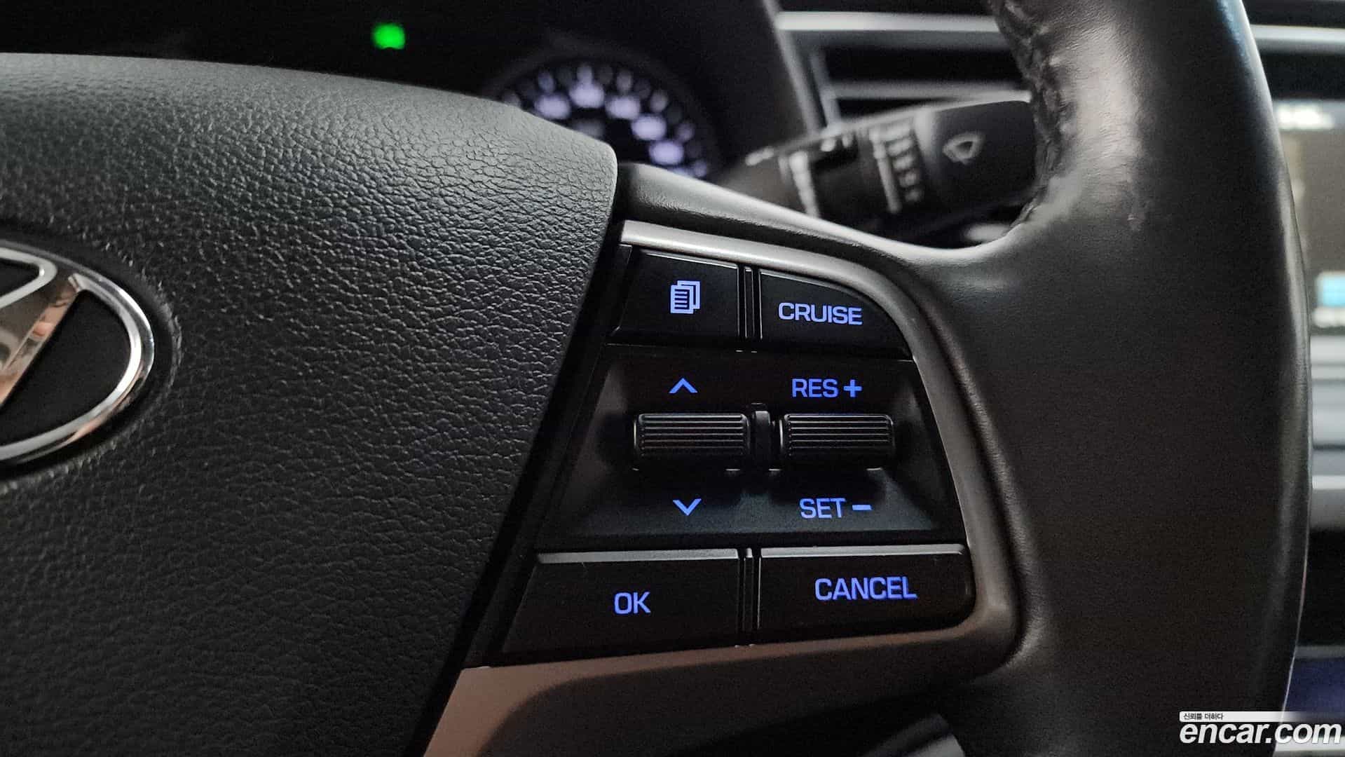 AVANTE Hyundai 2016.1-OPTION-019
