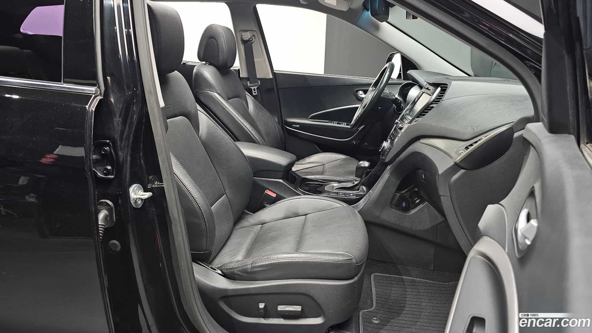 Maxcruz Hyundai 2016.4-INNER-010