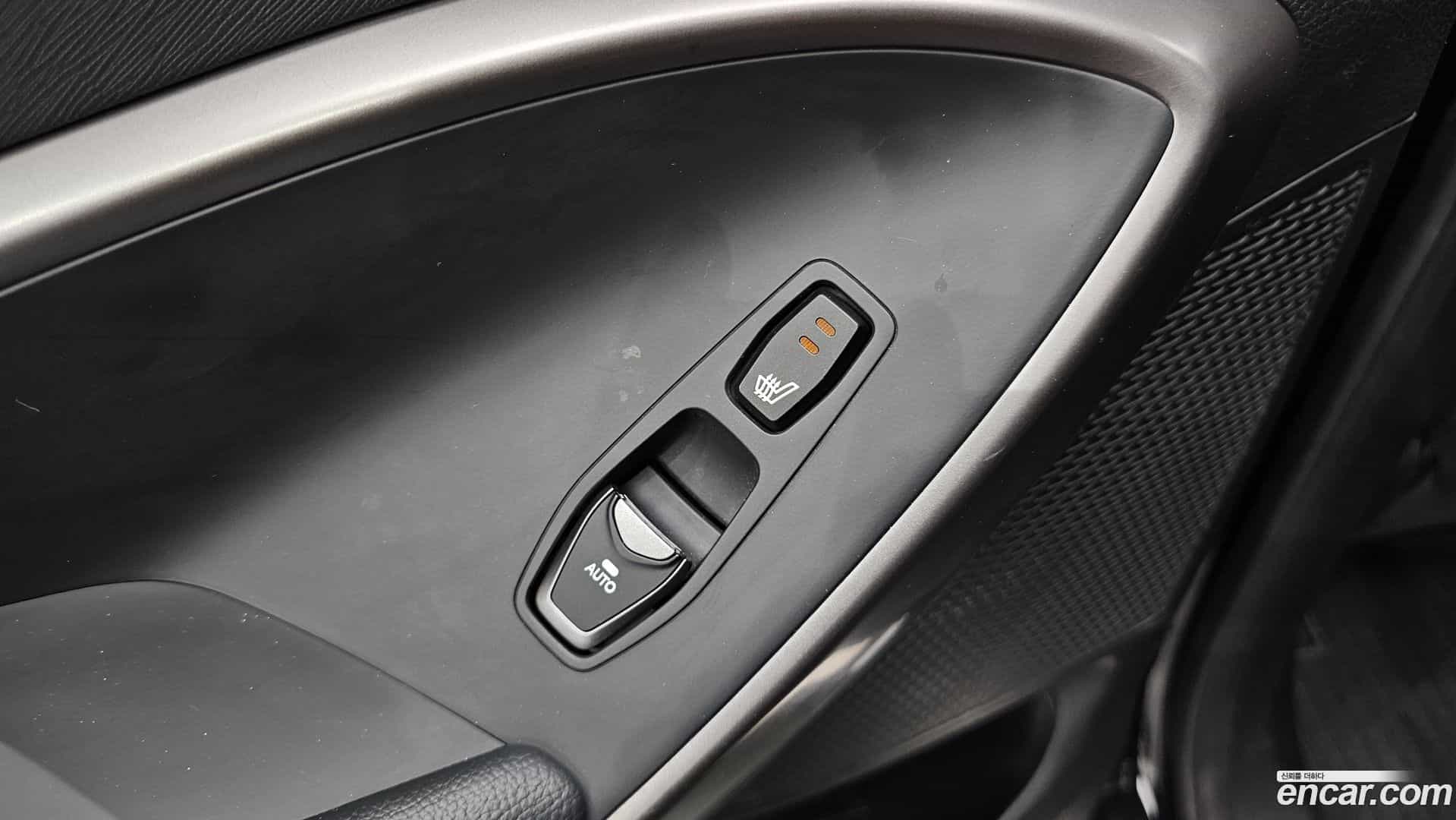 Maxcruz Hyundai 2016.4-OPTION-023