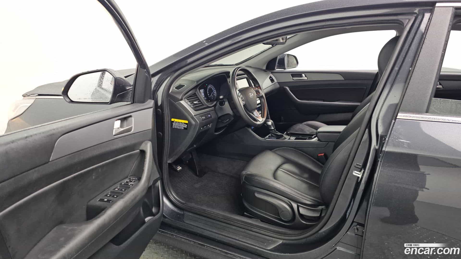 Sonata Hyundai 2017.4-INNER-010