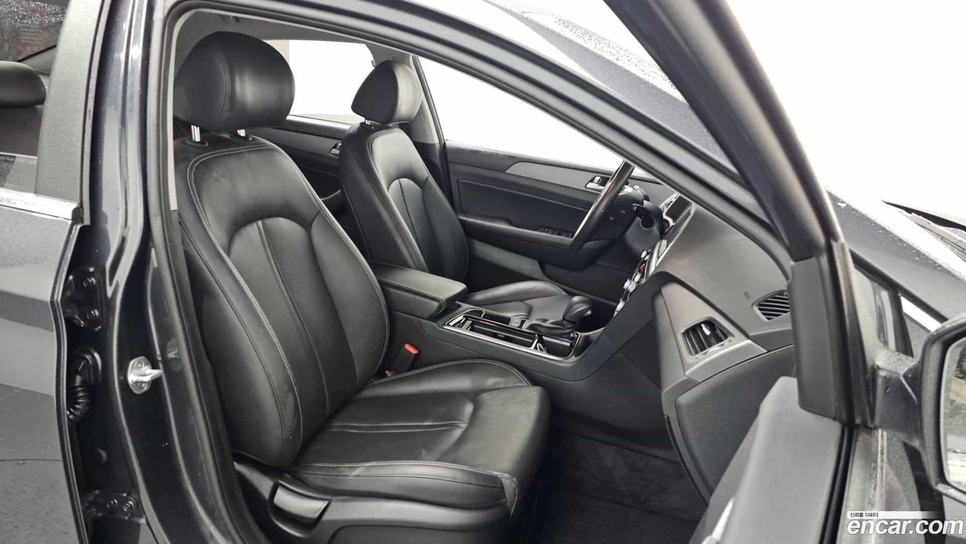 Sonata Hyundai 2017.4-INNER-036