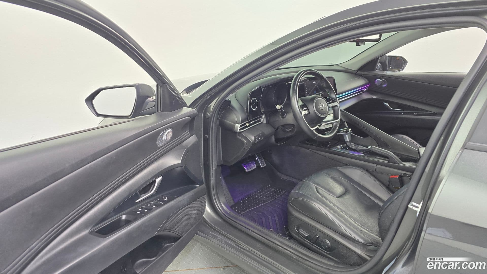 Main__Slider__Photo:AVANTE Hyundai 2020.10-9