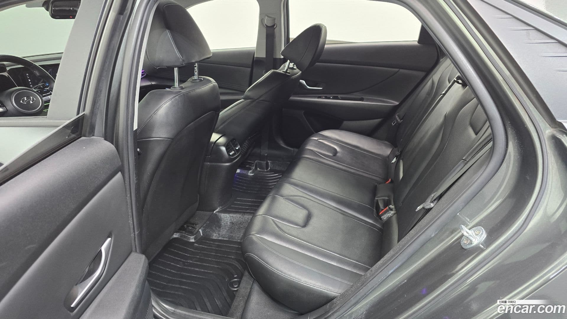 Main__Slider__Photo:AVANTE Hyundai 2020.10-11