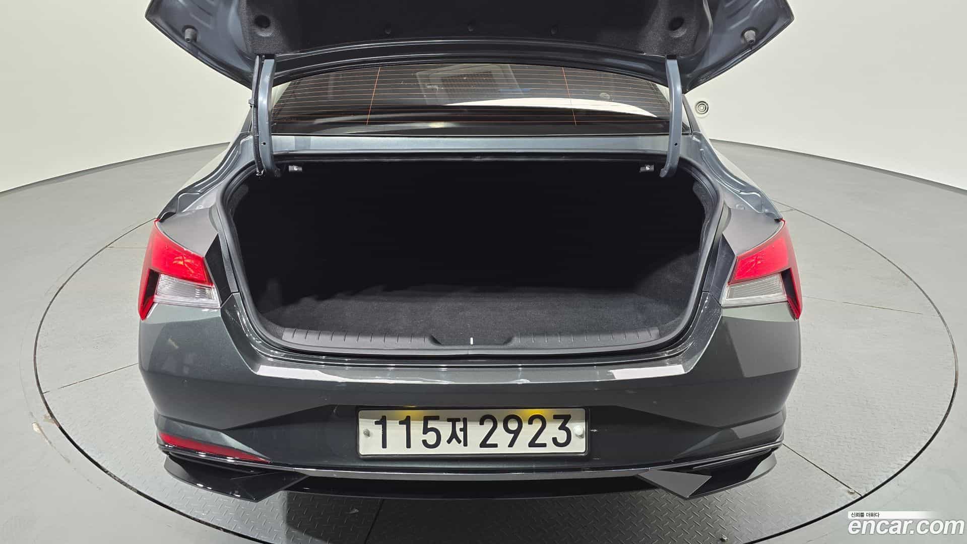 AVANTE Hyundai 2020.10-OPTION-024