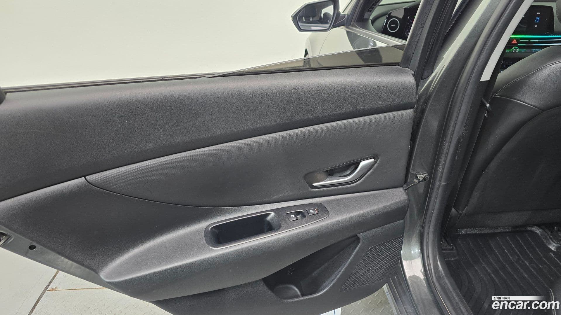 Main__Slider__Photo:AVANTE Hyundai 2020.10-24