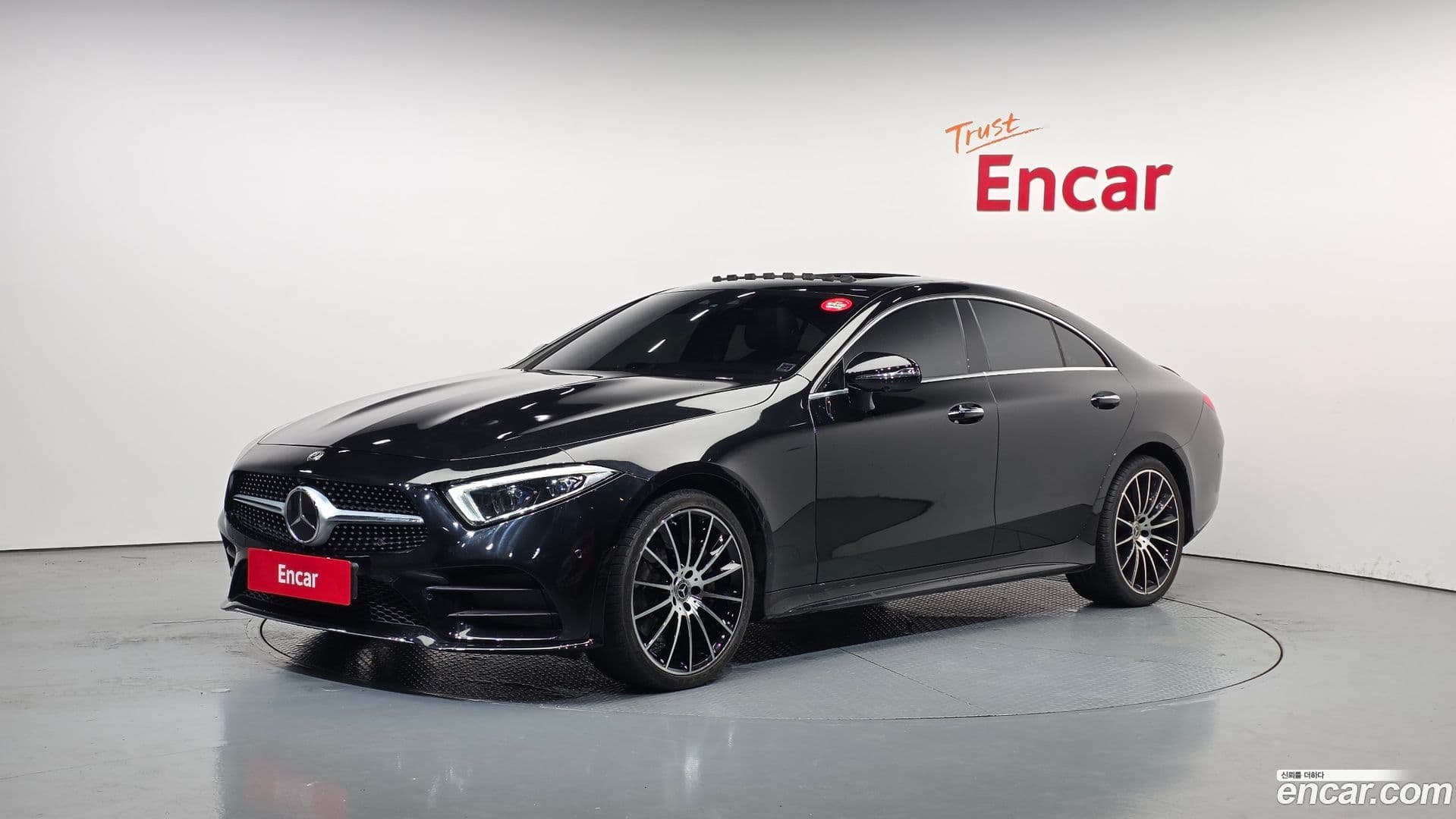 Main__Slider__Photo:CLS-Class Mercedes-Benz 2021.2-0
