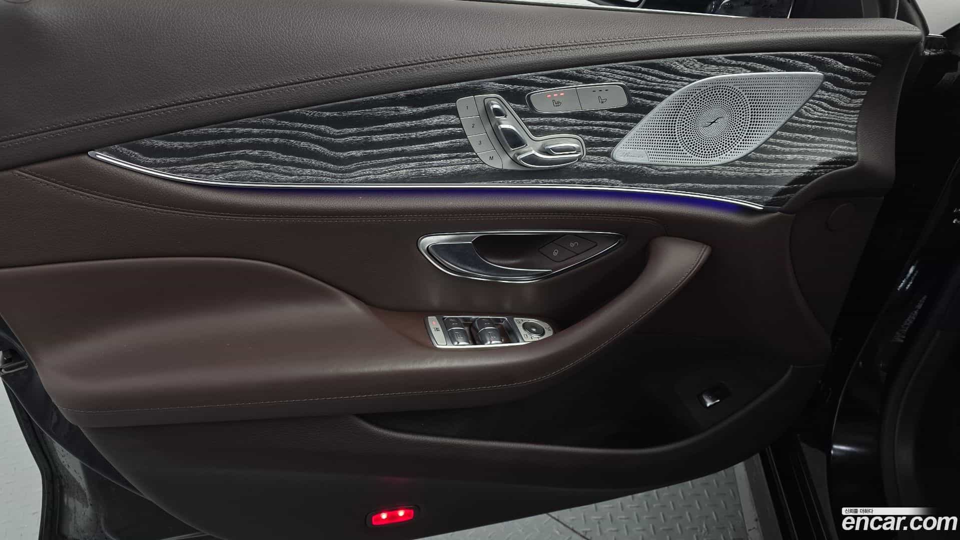 CLS-Class Mercedes-Benz 2021.2-INNER-034