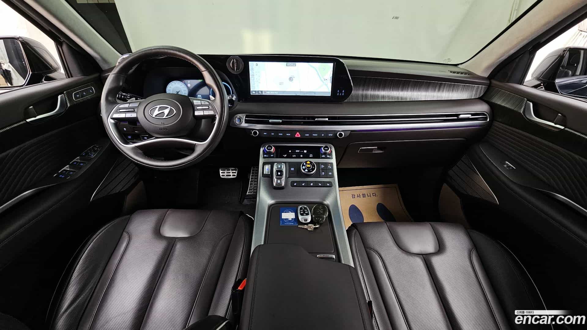 Palisade Hyundai 2023.2-INNER-007