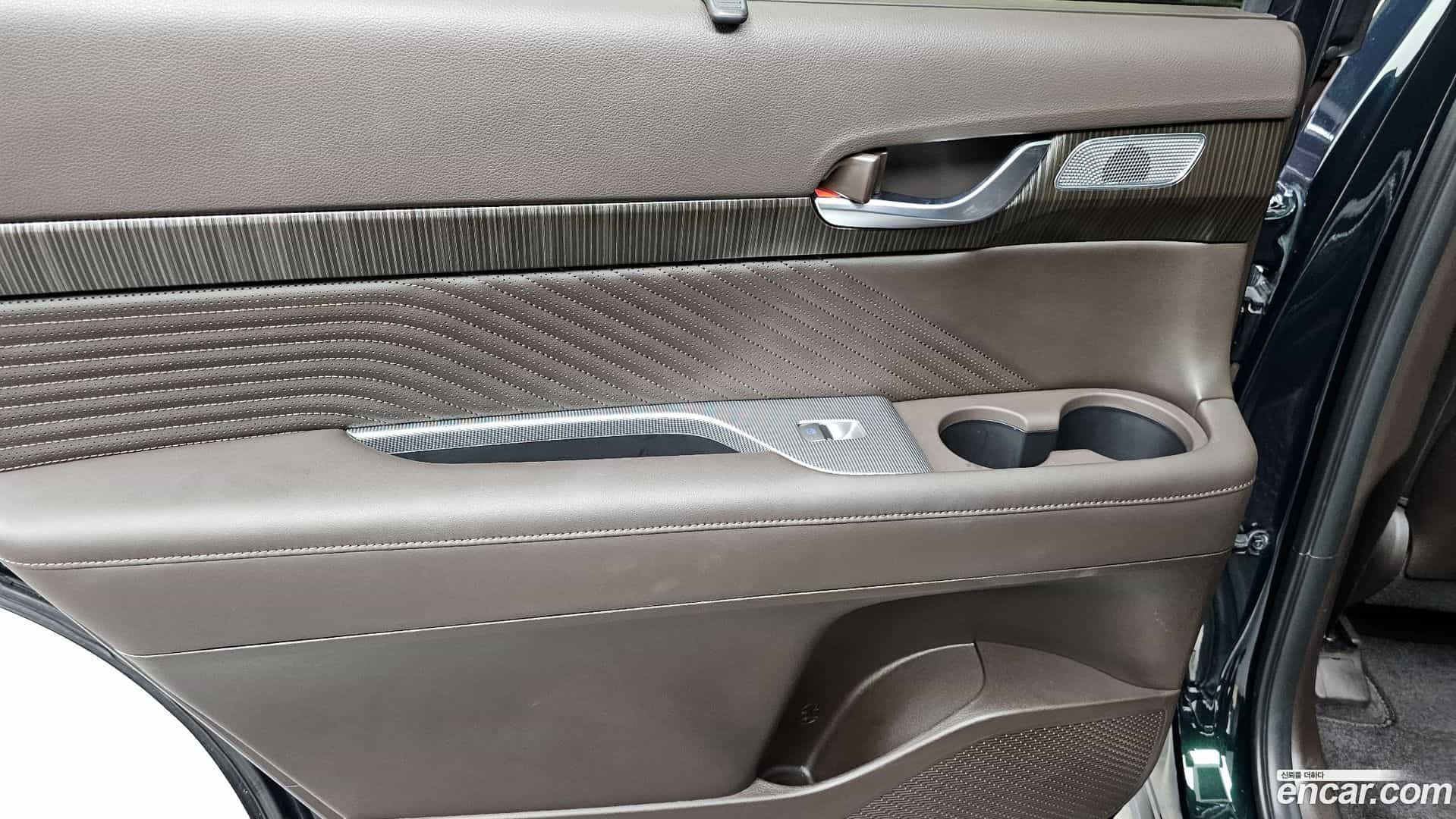 Palisade Hyundai 2023.2-INNER-035