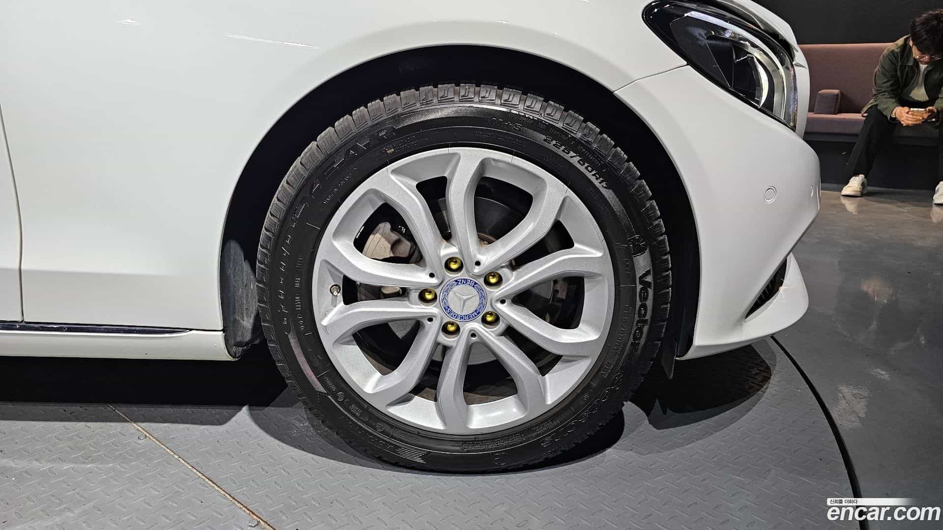 C-Class Mercedes-Benz 2016.8-OUTER-005
