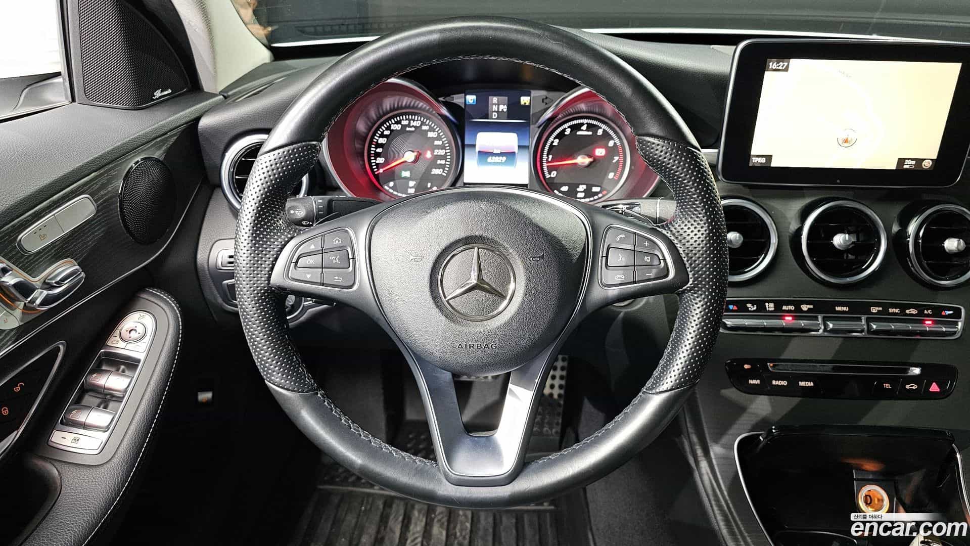 C-Class Mercedes-Benz 2016.8-OPTION-017