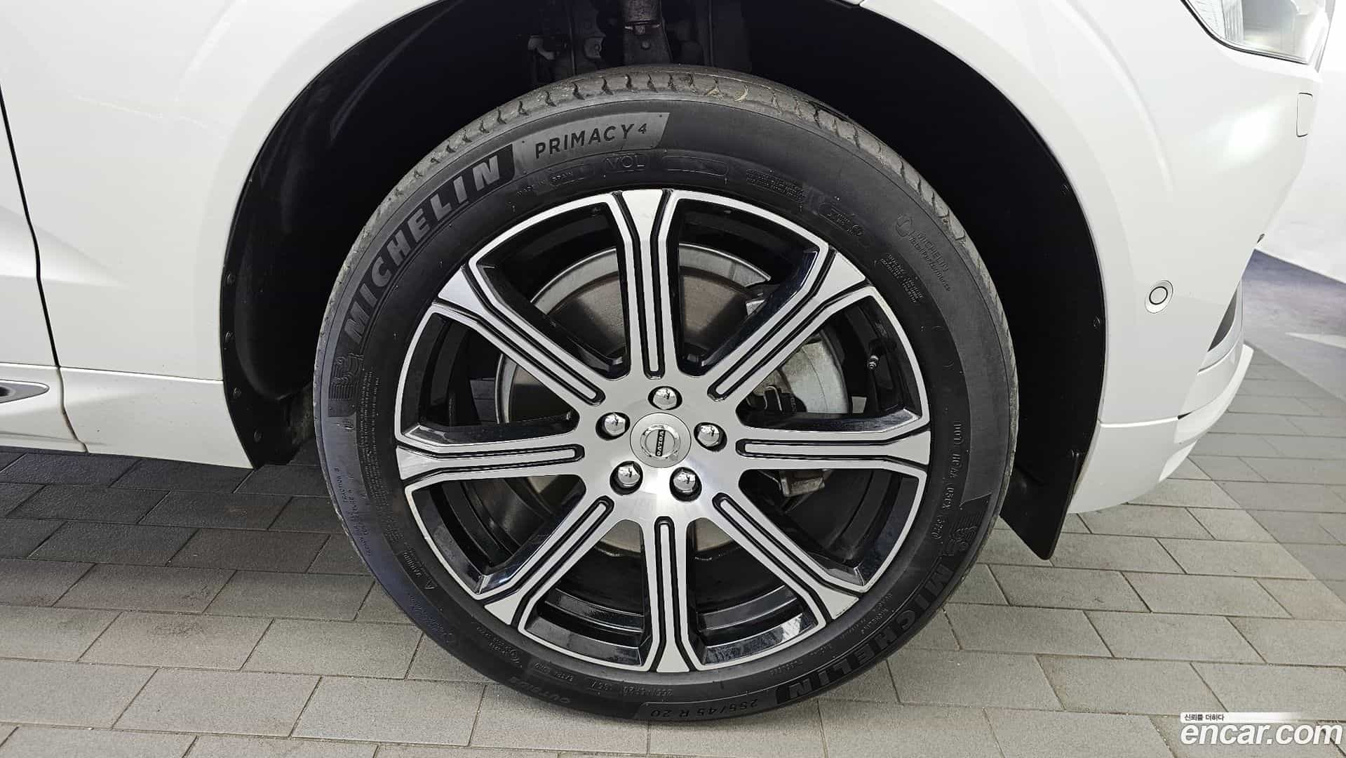 XC60 Volvo 2021.3-OUTER-031