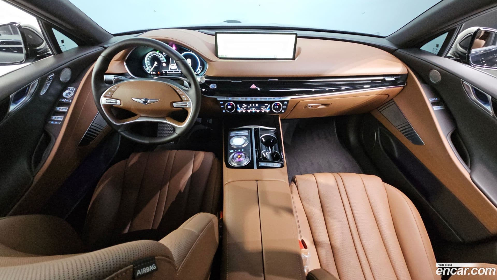 Main__Slider__Photo:G80 Genesis 2022.5-6