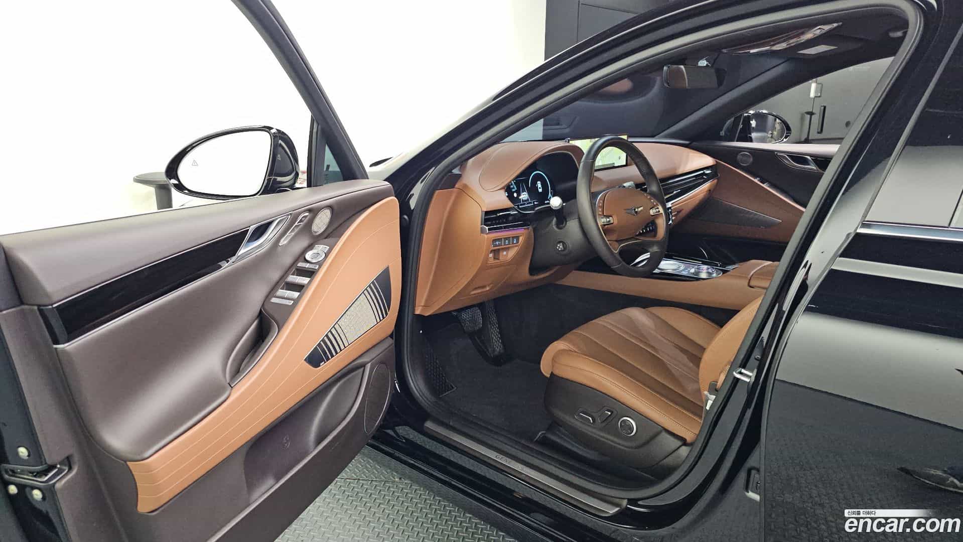 G80 Genesis 2022.5-INNER-010