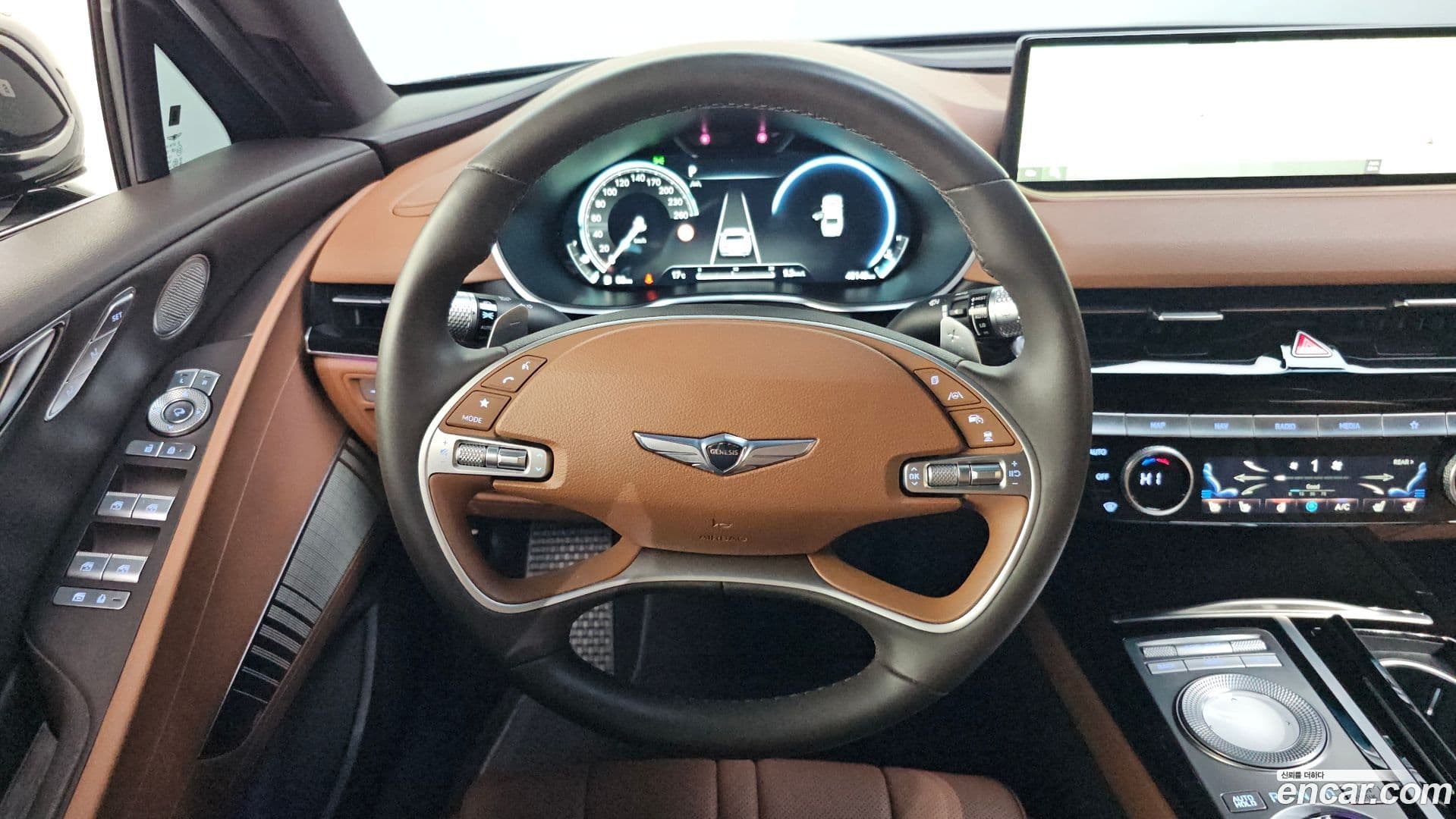 Main__Slider__Photo:G80 Genesis 2022.5-12