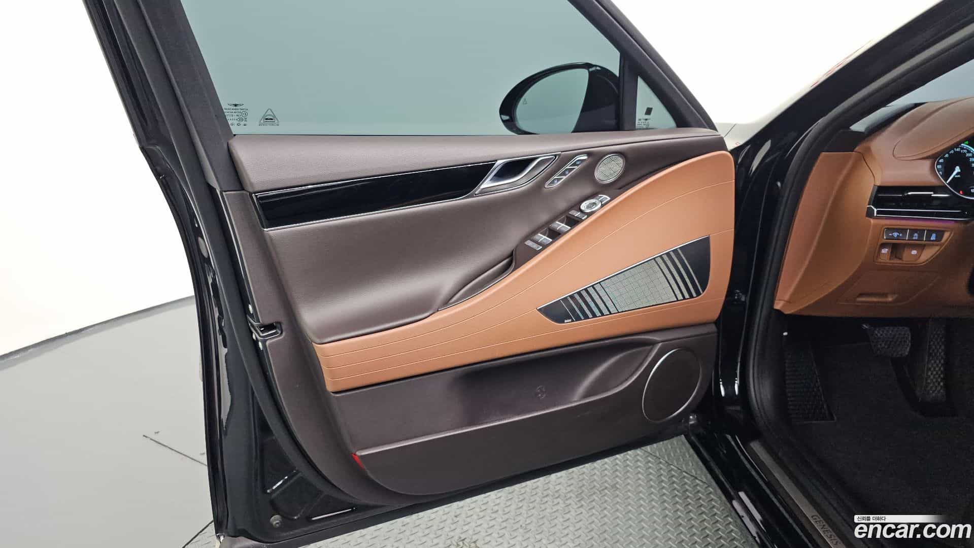 G80 Genesis 2022.5-INNER-034