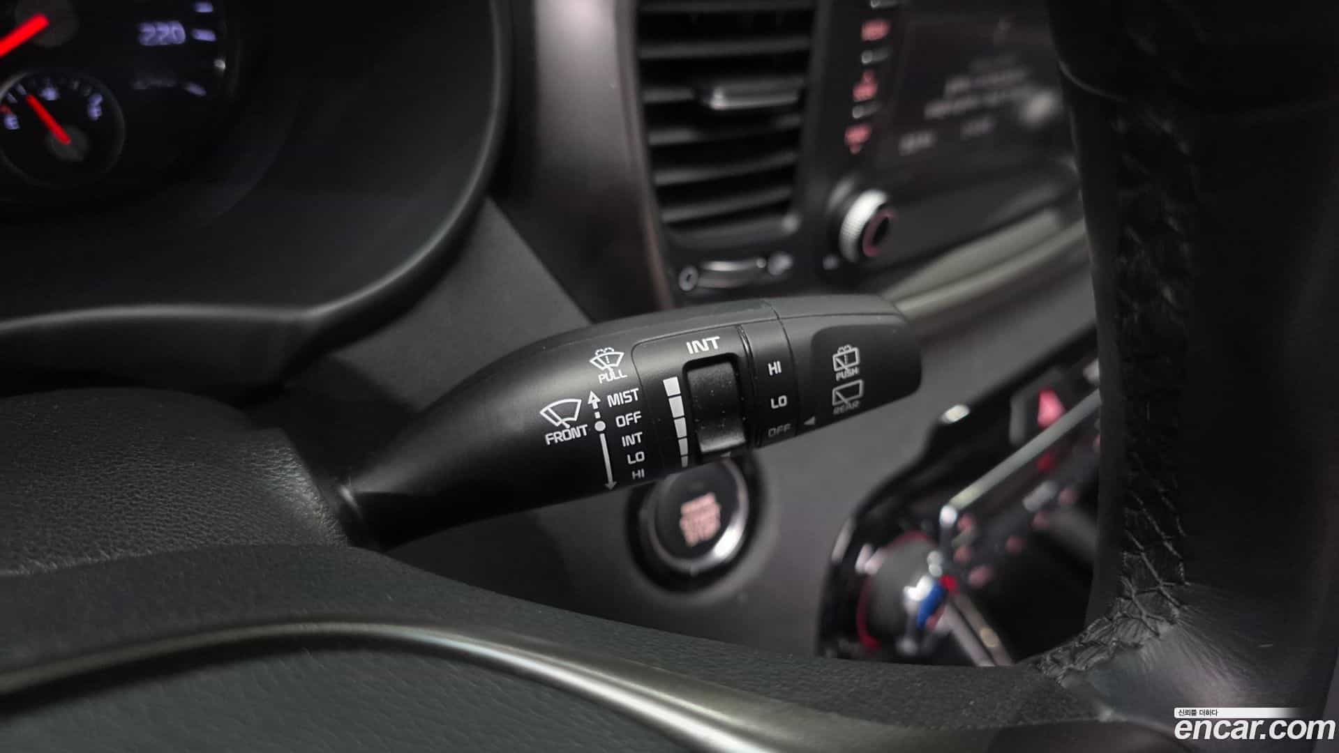 Sorento Kia 2017.6-OPTION-021