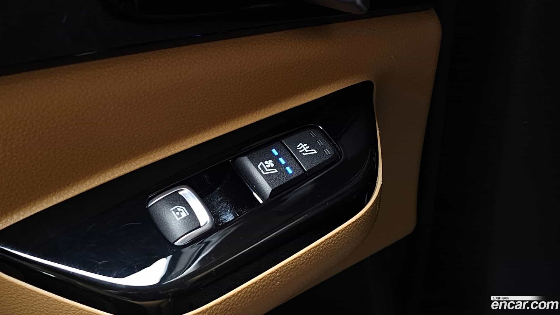 Canival Kia 2021.8-OPTION-022