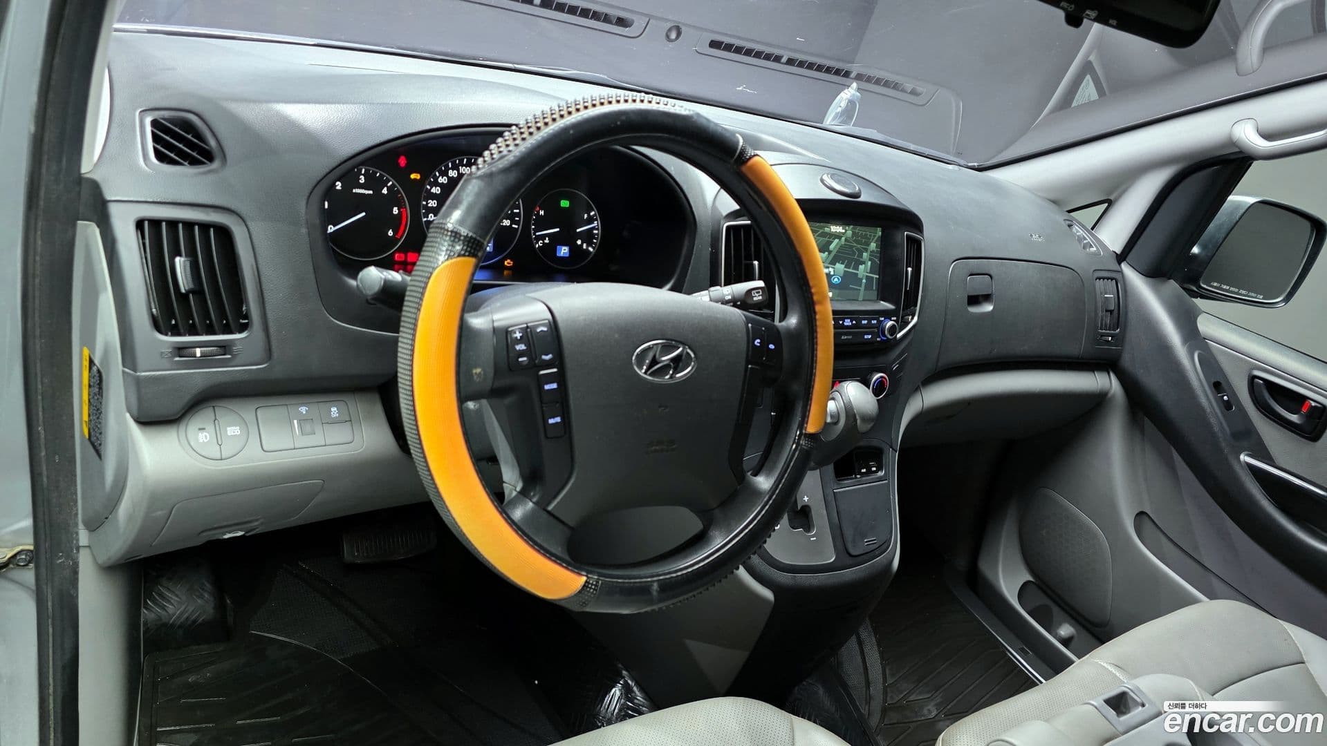 Main__Slider__Photo:Starex Hyundai 2018.9-12