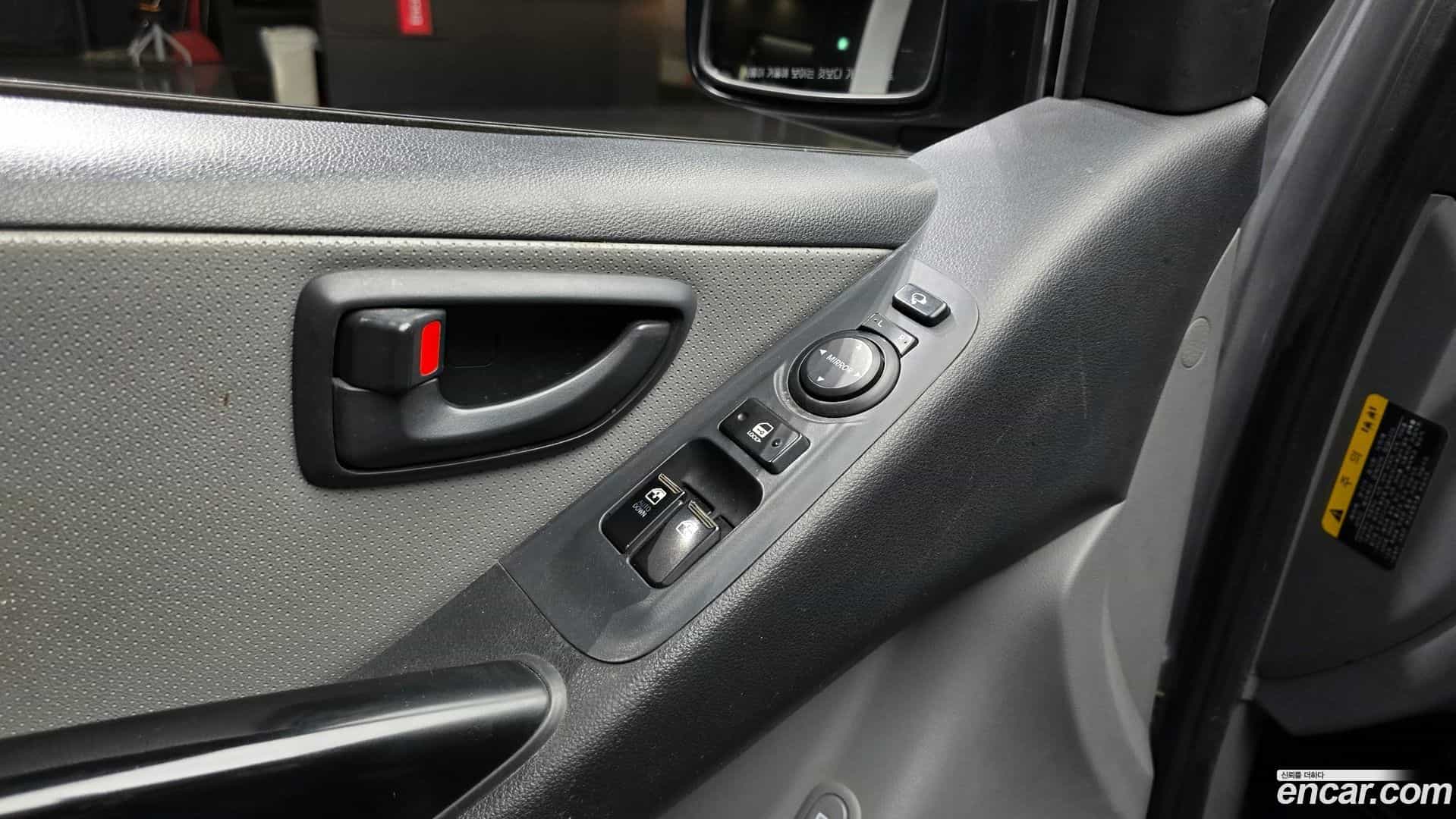 Starex Hyundai 2018.9-OPTION-022