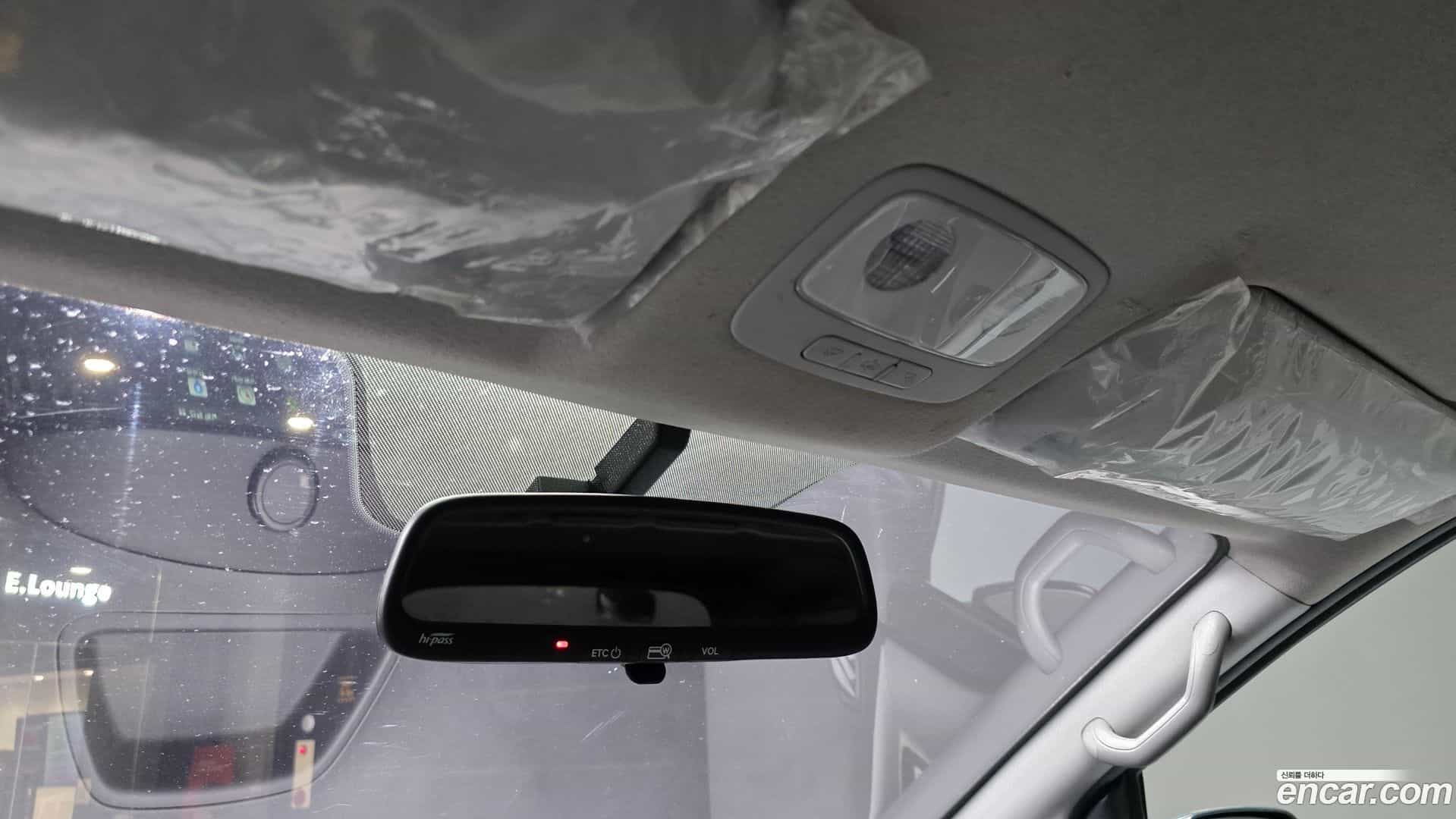 Starex Hyundai 2018.9-OPTION-023