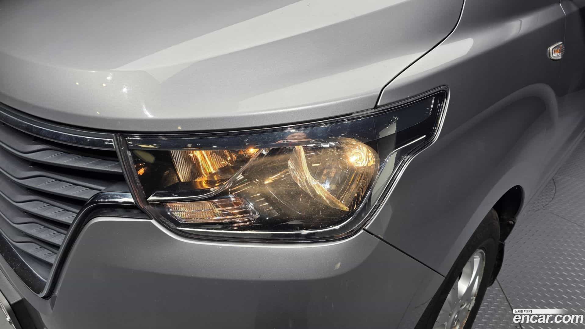 Starex Hyundai 2018.9-OUTER-032