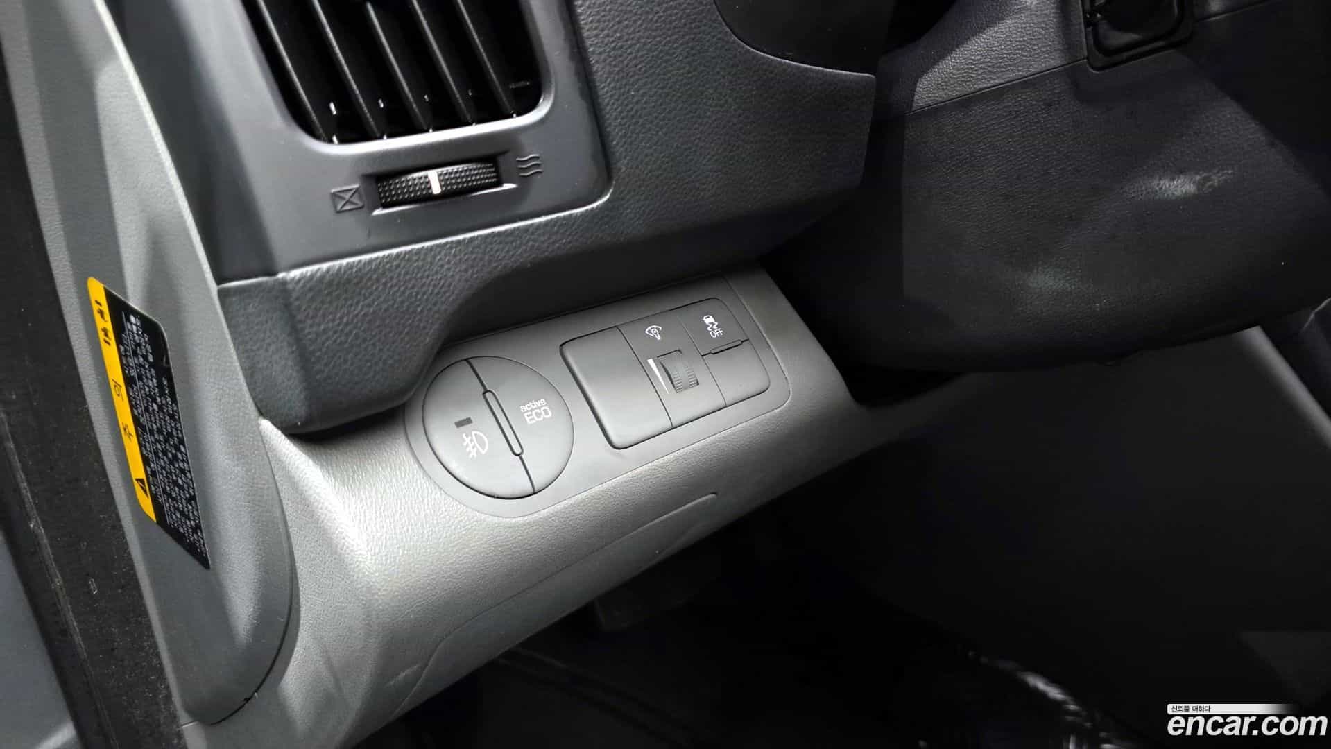 Starex Hyundai 2018.9-OPTION-040