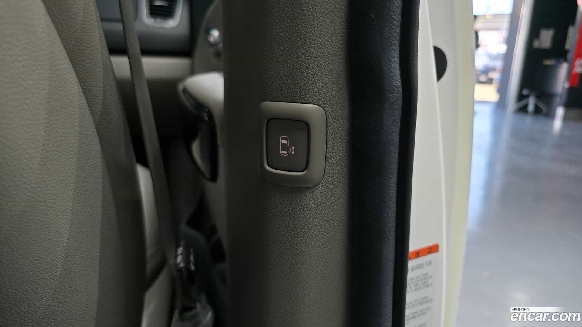 Canival Kia 2019.9-OPTION-044