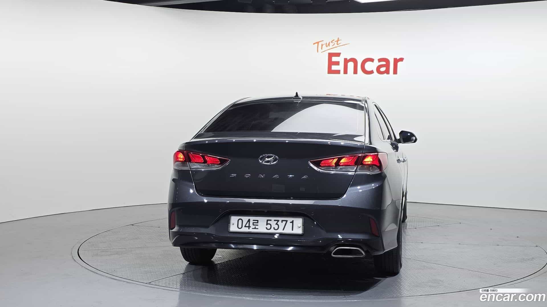 Sonata Hyundai 2018.1-OUTER-004