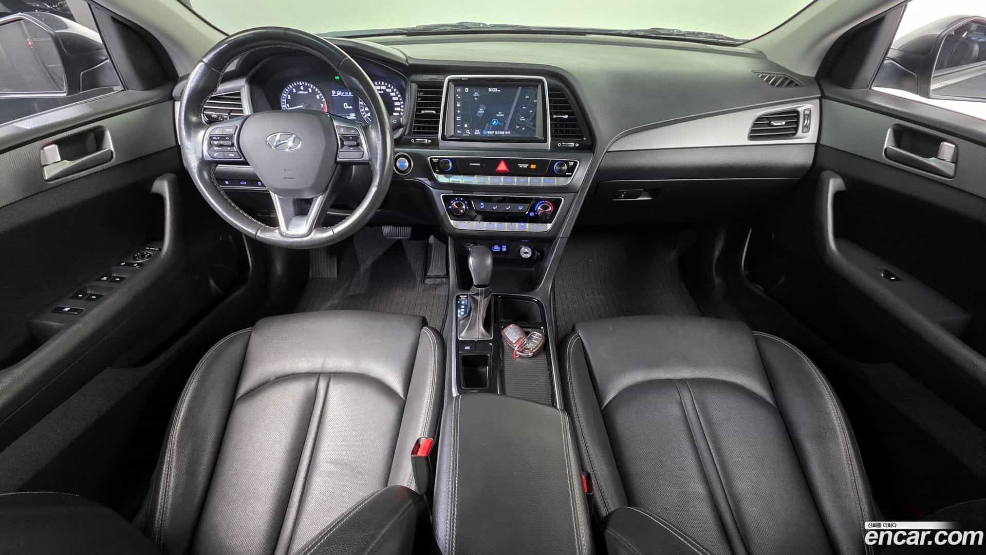 Sonata Hyundai 2018.1-INNER-007