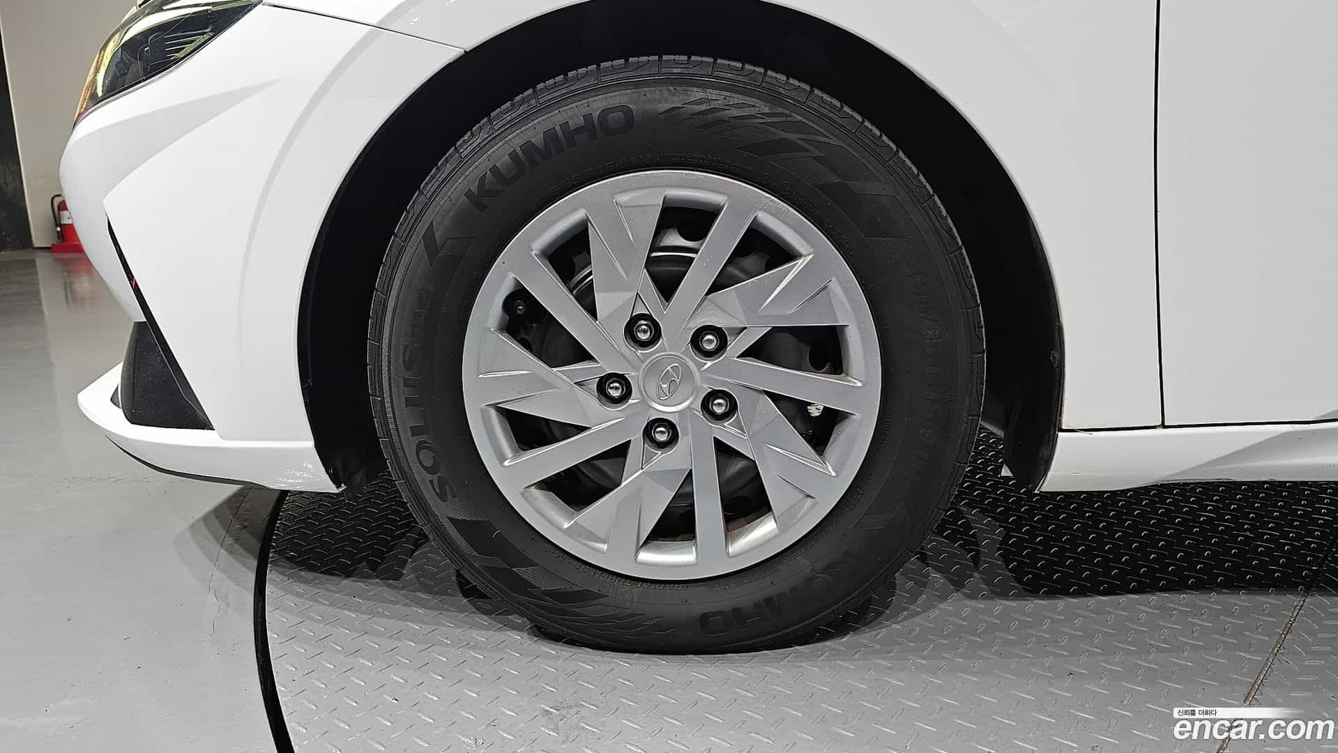 AVANTE Hyundai 2020.5-OUTER-005