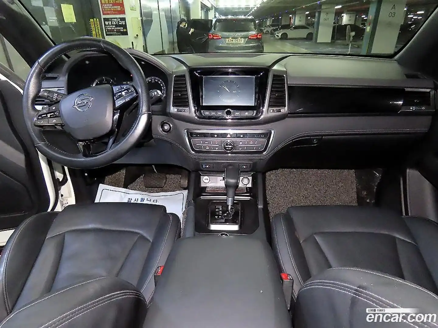 Rexton KG Mobility 2021.8-INNER-008