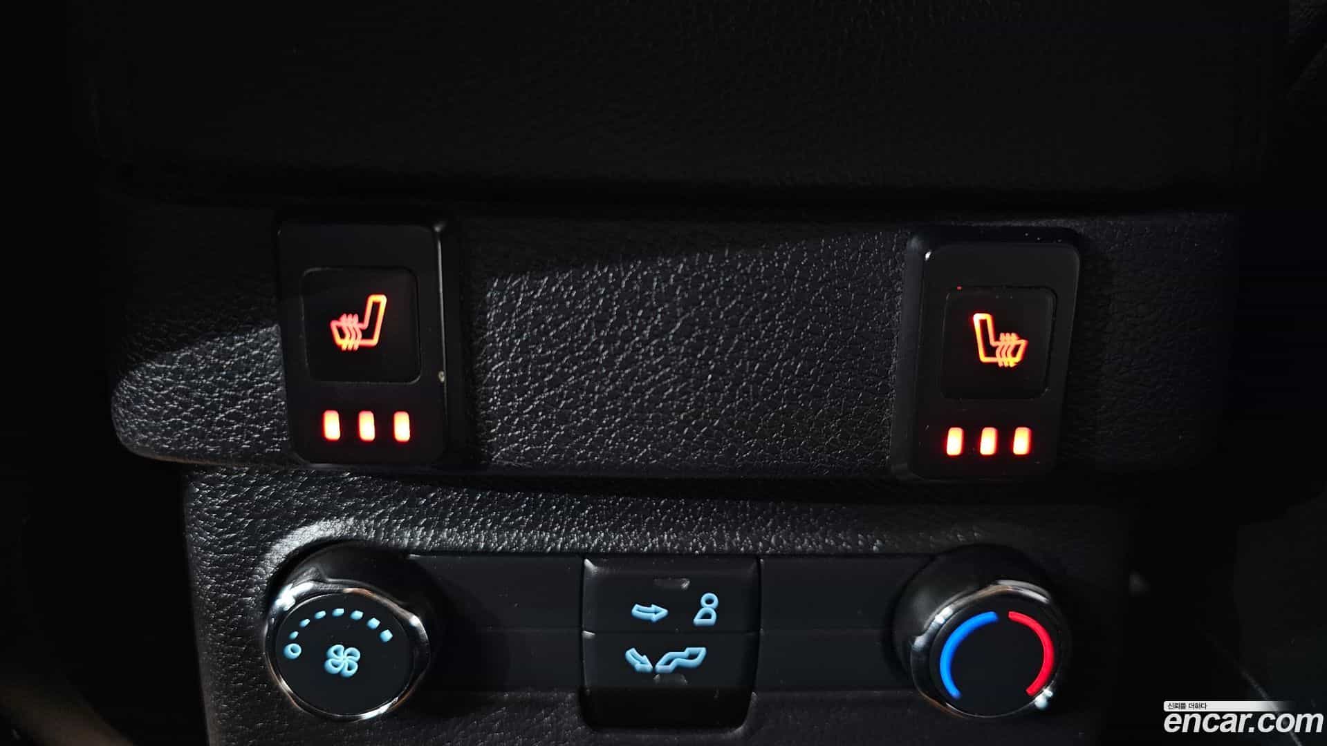 Explorer Ford 2018.3-OPTION-022