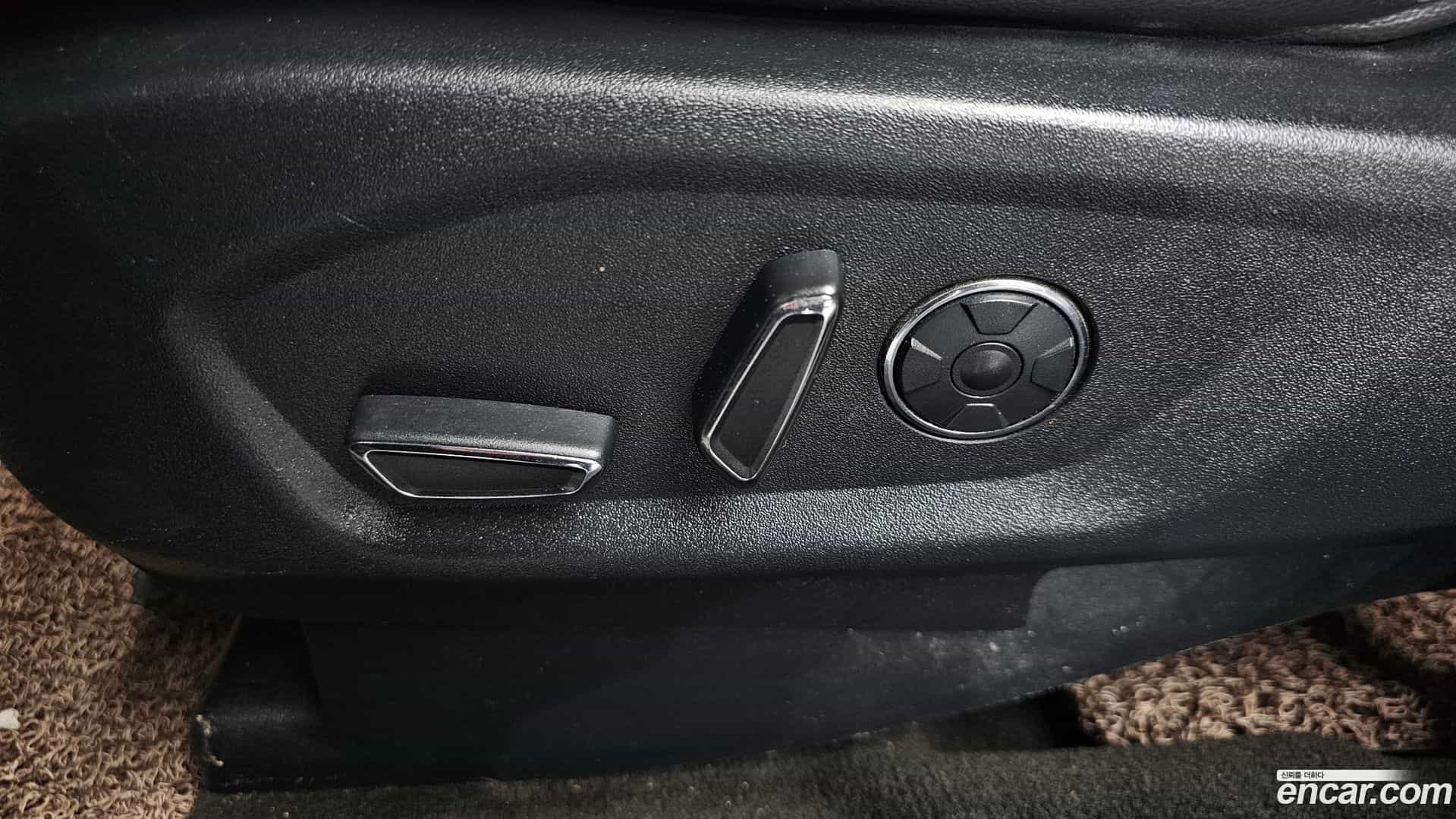 Explorer Ford 2018.3-OPTION-045
