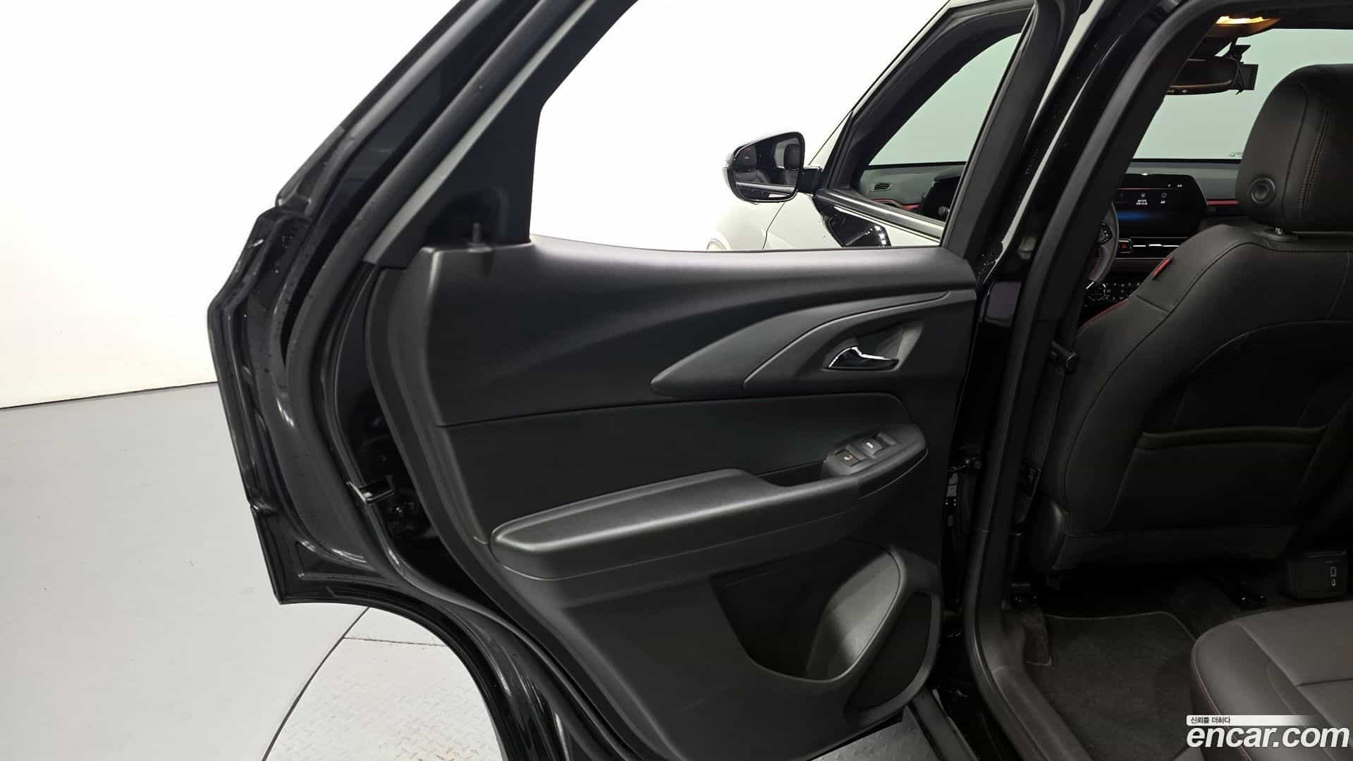Trailblazer Chevrolet 2023.6-INNER-035