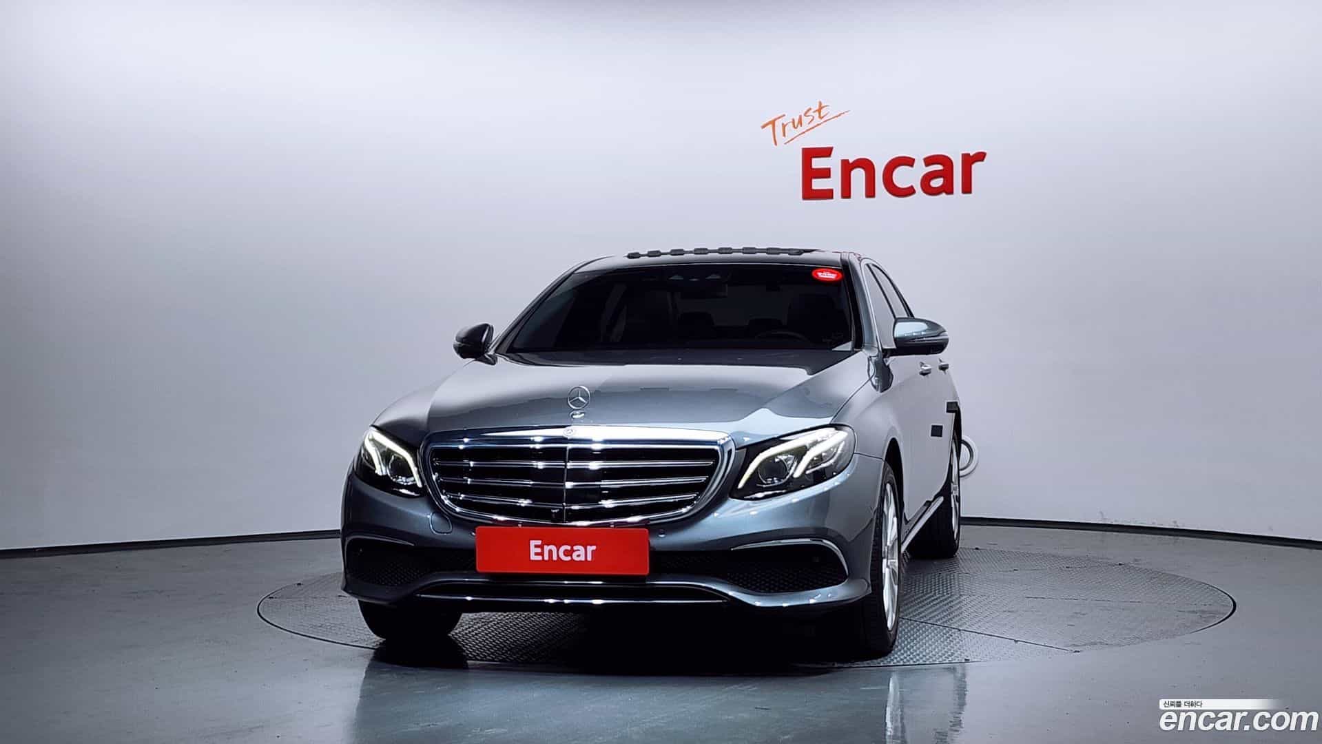 E-Class Mercedes-Benz 2020.5-OUTER-003