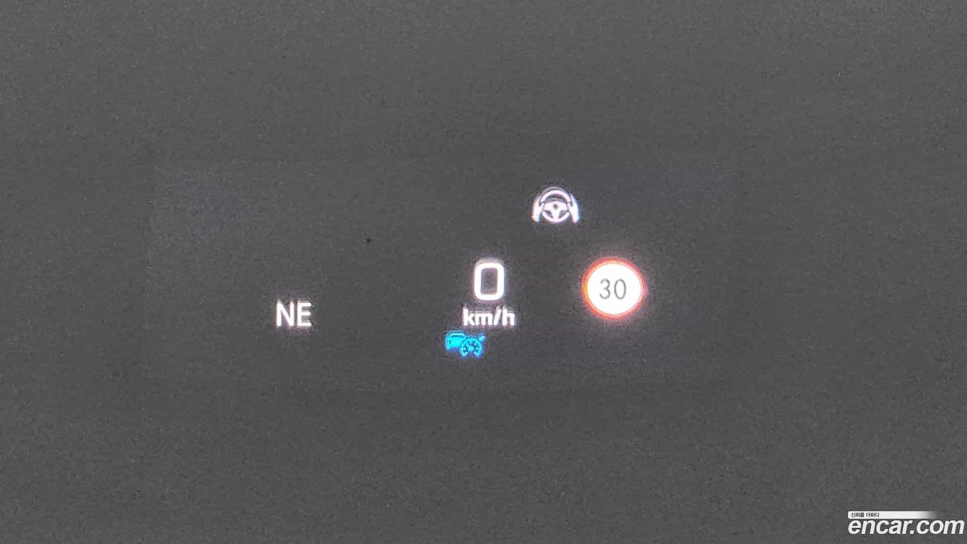 E-Class Mercedes-Benz 2020.5-OPTION-021