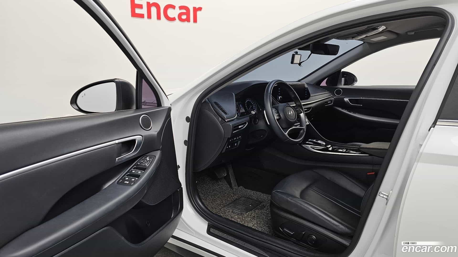 Sonata Hyundai 2021.3-INNER-010
