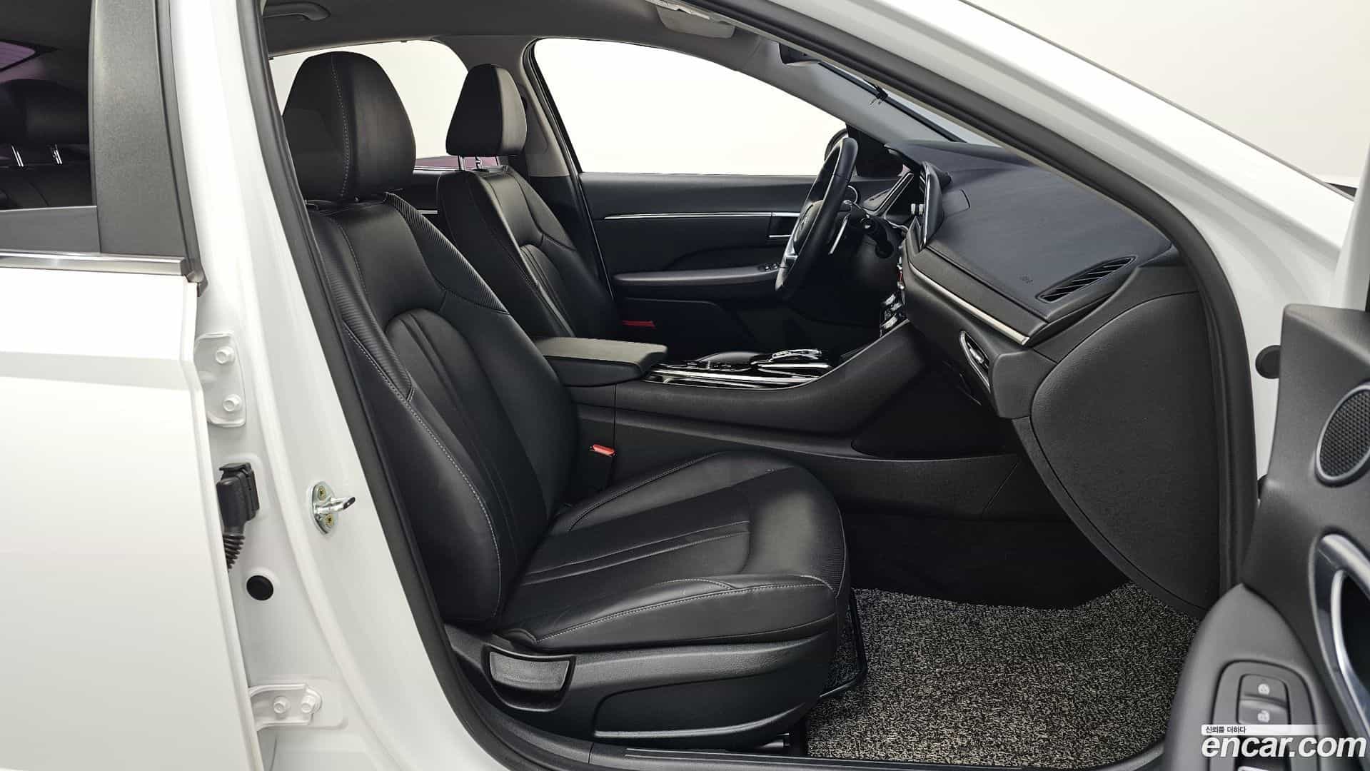 Sonata Hyundai 2021.3-OPTION-015